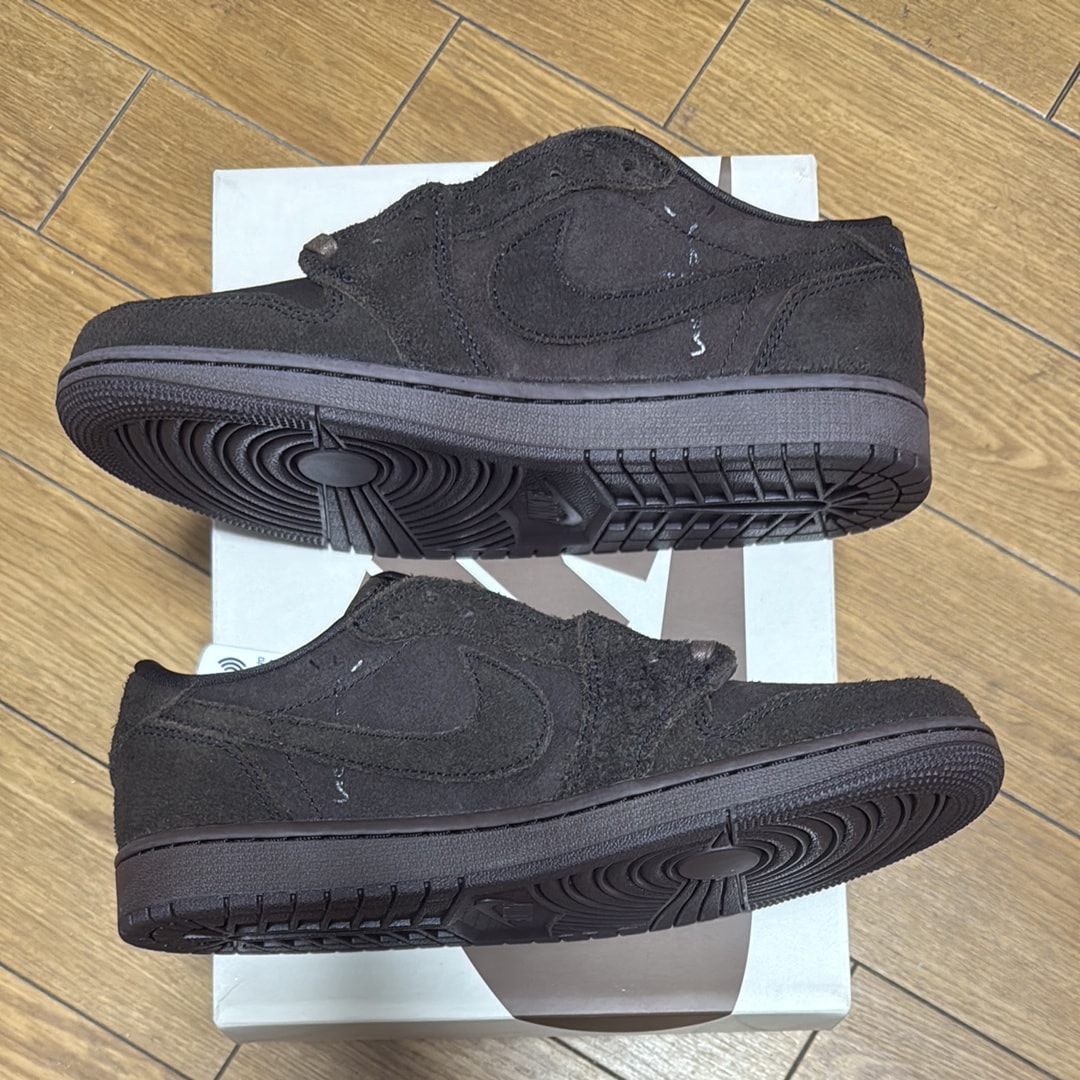 Travis Scott × Nike Air Jordan 1 Low OG SP "Velvet Brown and Dark Mocha"