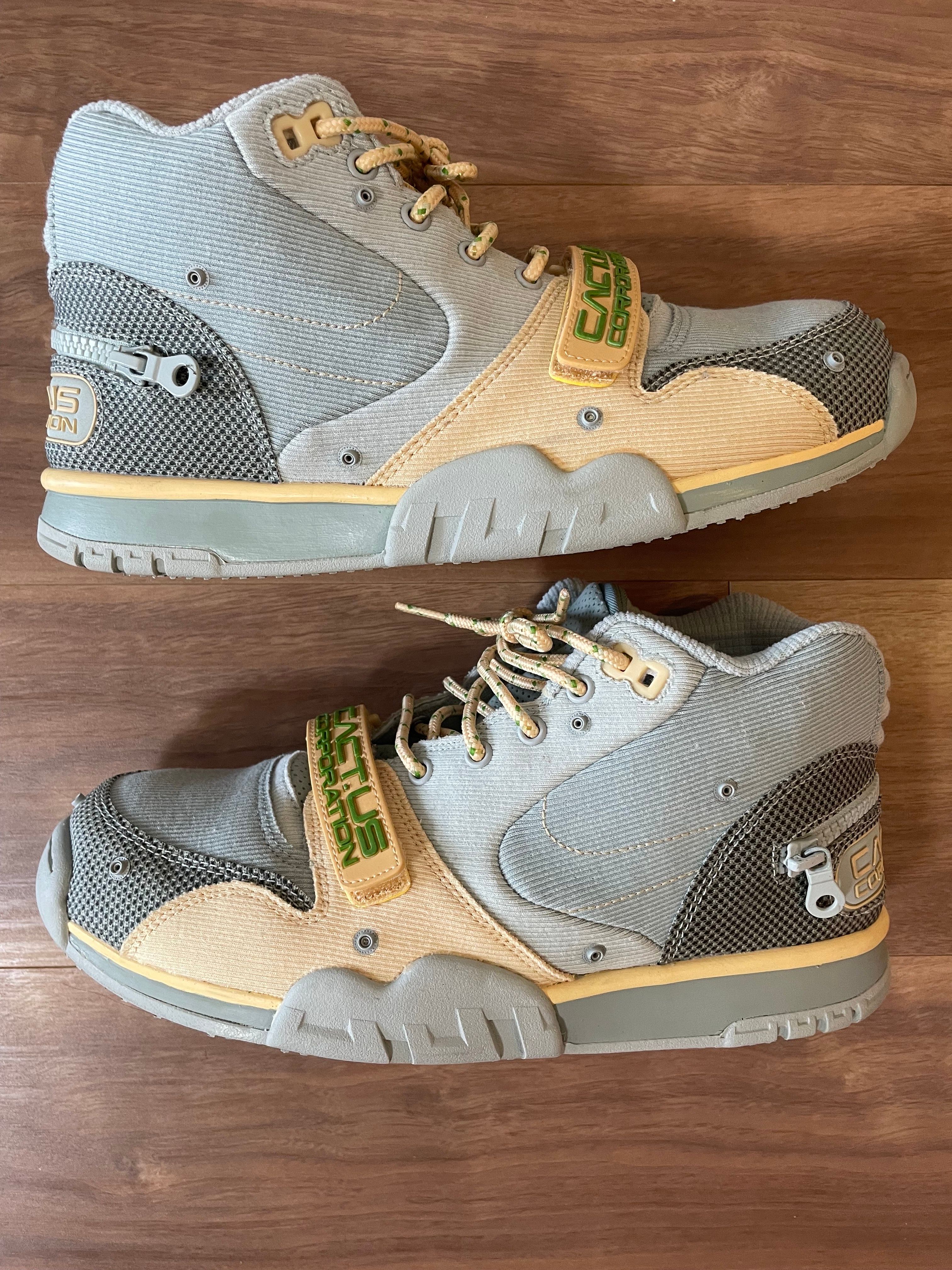 Travis Scott × Nike Air Trainer 1 SP "Grey Haze and Dusty Sage"