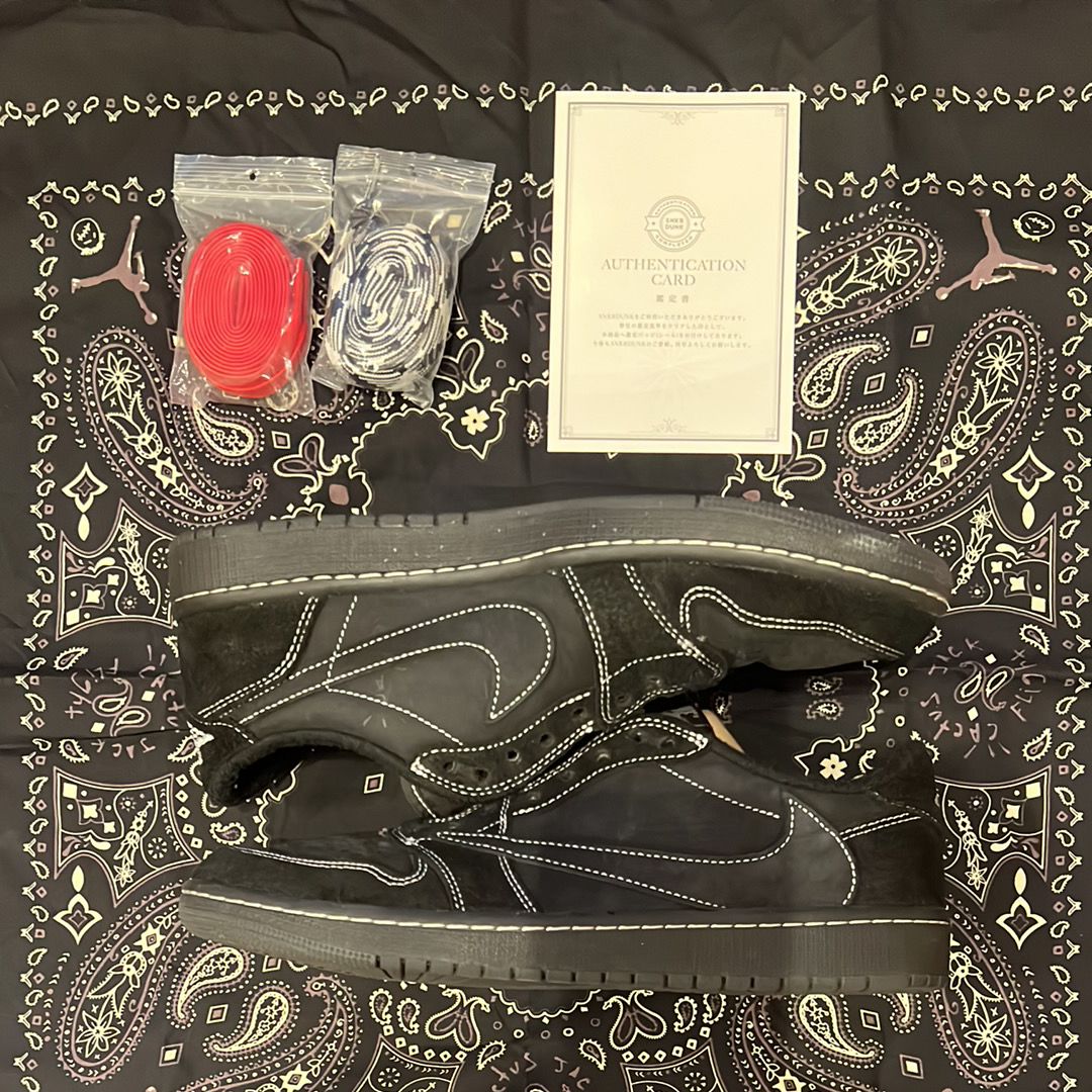Travis Scott × Nike Air Jordan 1 Low OG SP "Black Phantom"
