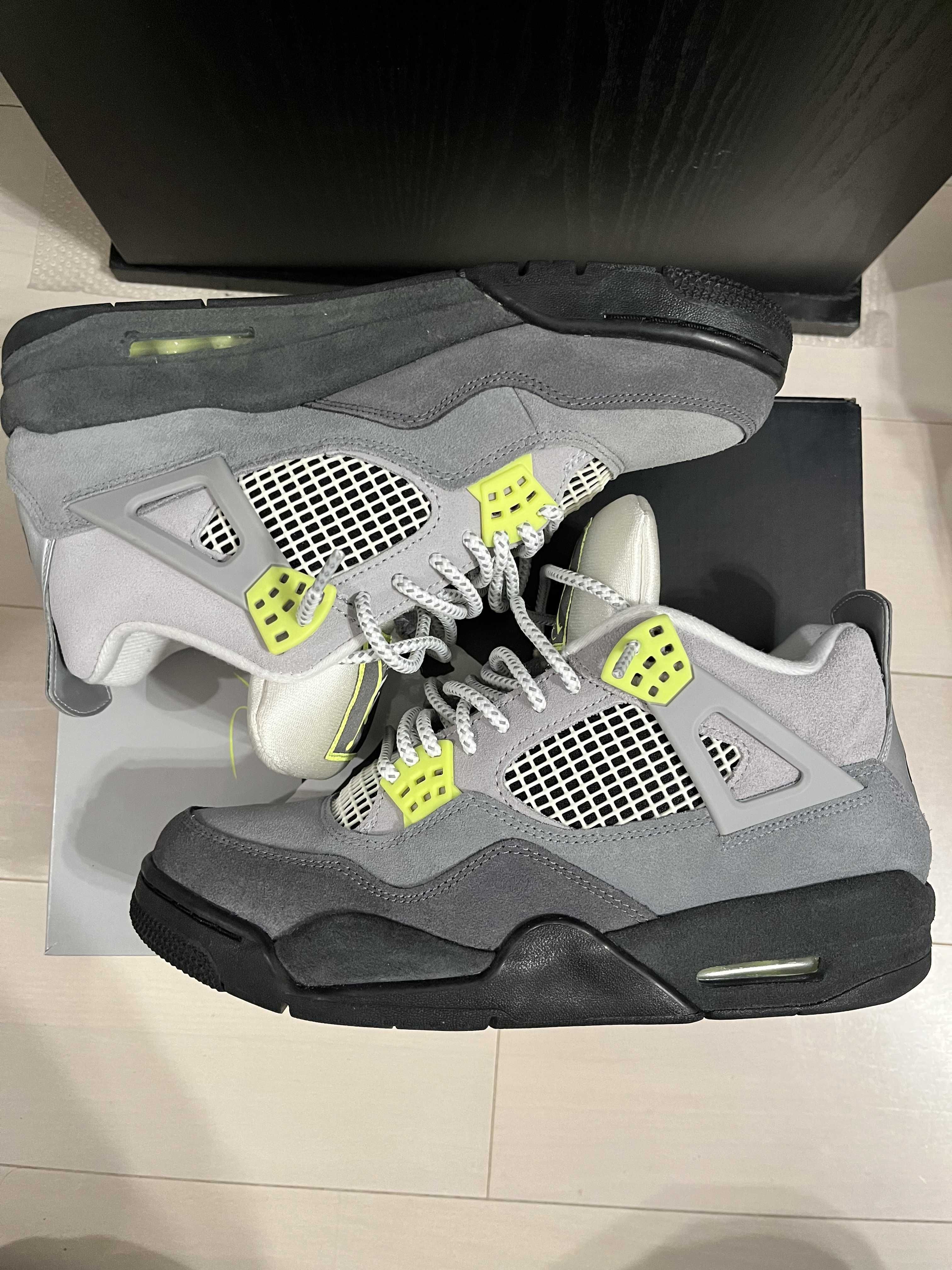 NIKE AIR JORDAN 4 RETRO LE "NEON"