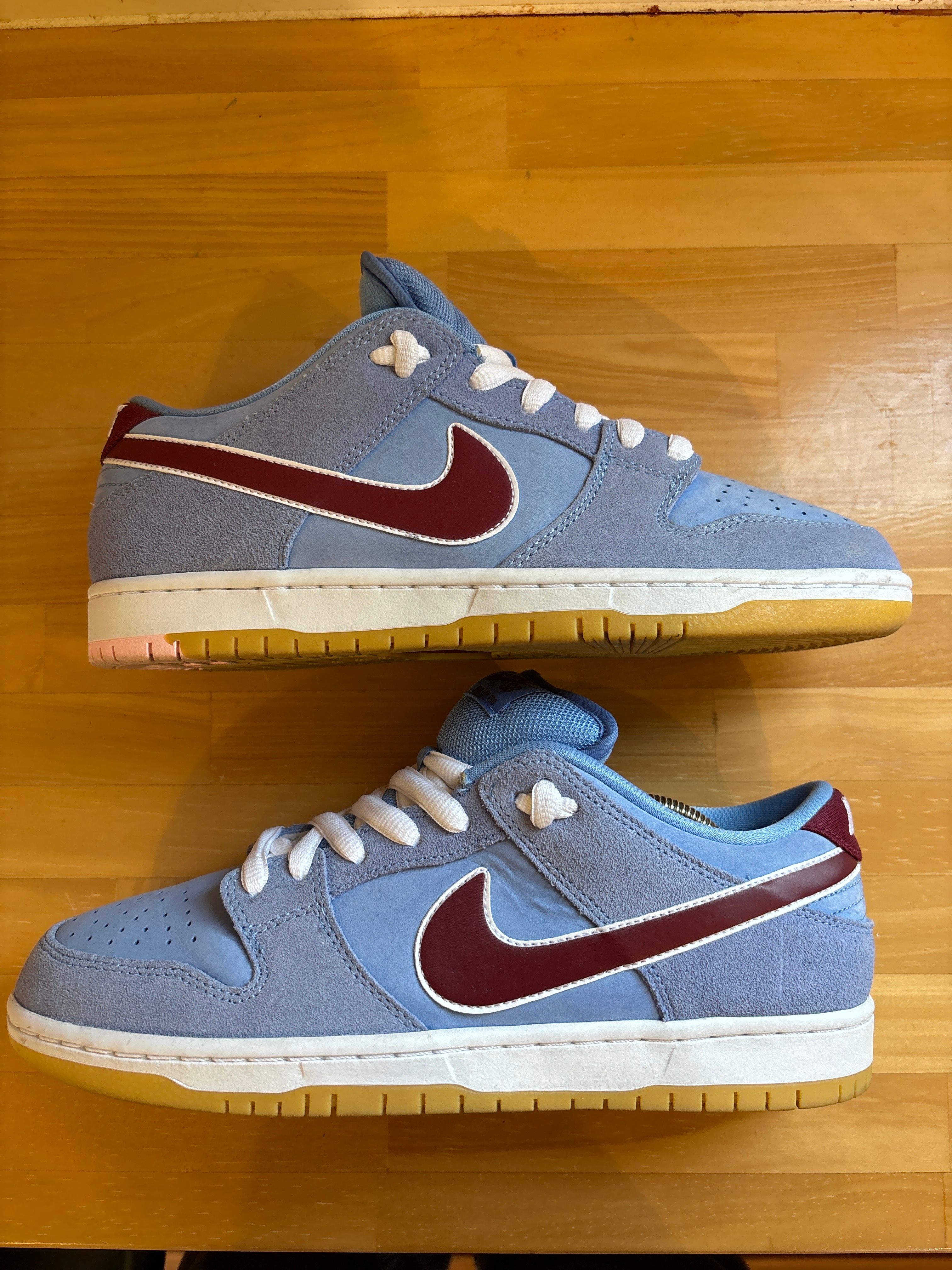 Nike SB Dunk Low Pro "Philadelphia Phillies/Valor Blue and Team Maroon"