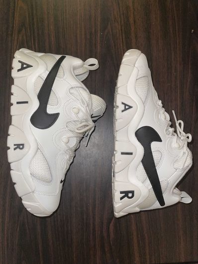 NIKE AIR BARRAGE LOW "WHITE/BLACK"