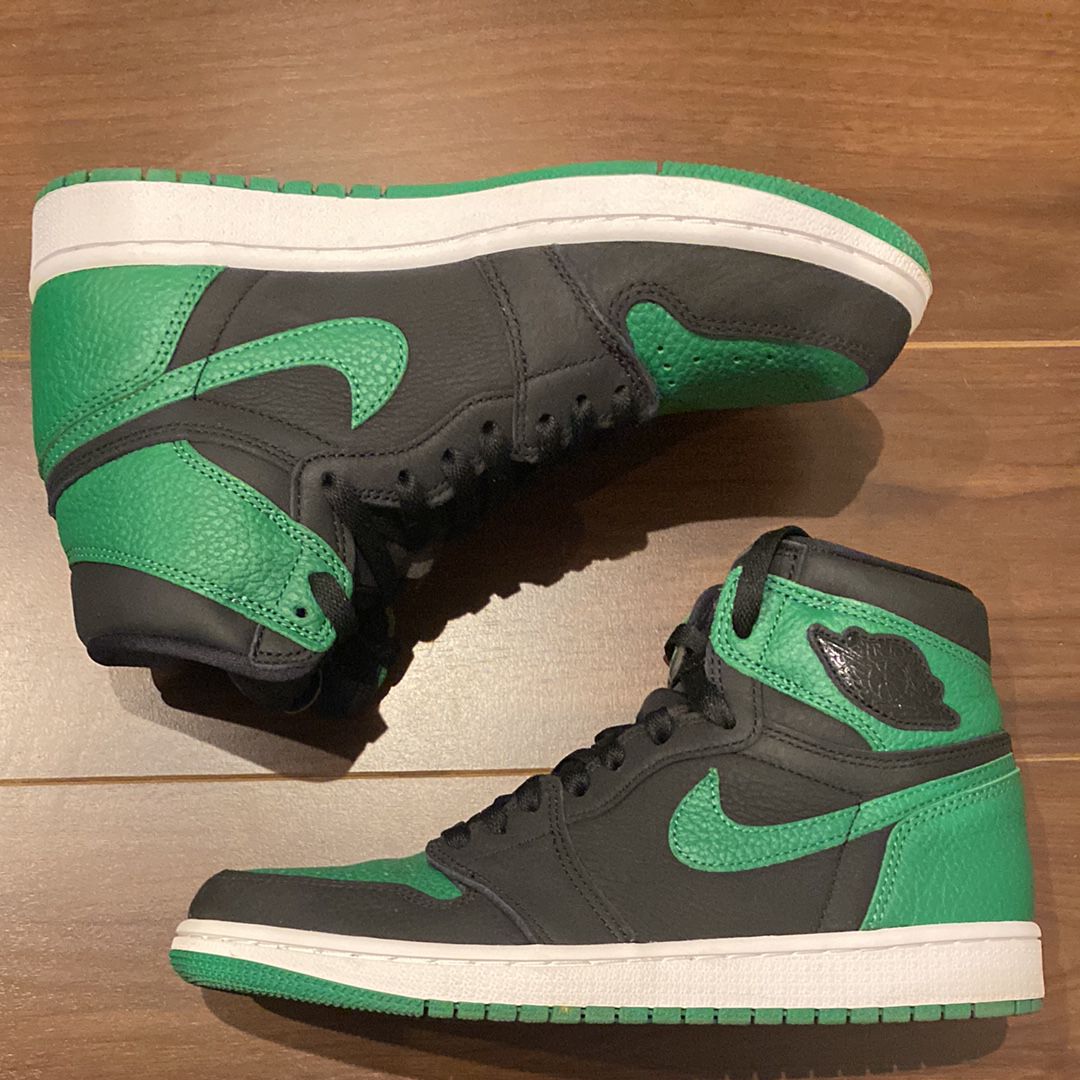 Nike Air Jordan 1 Retro High OG "Black/Pine Green" (2020)