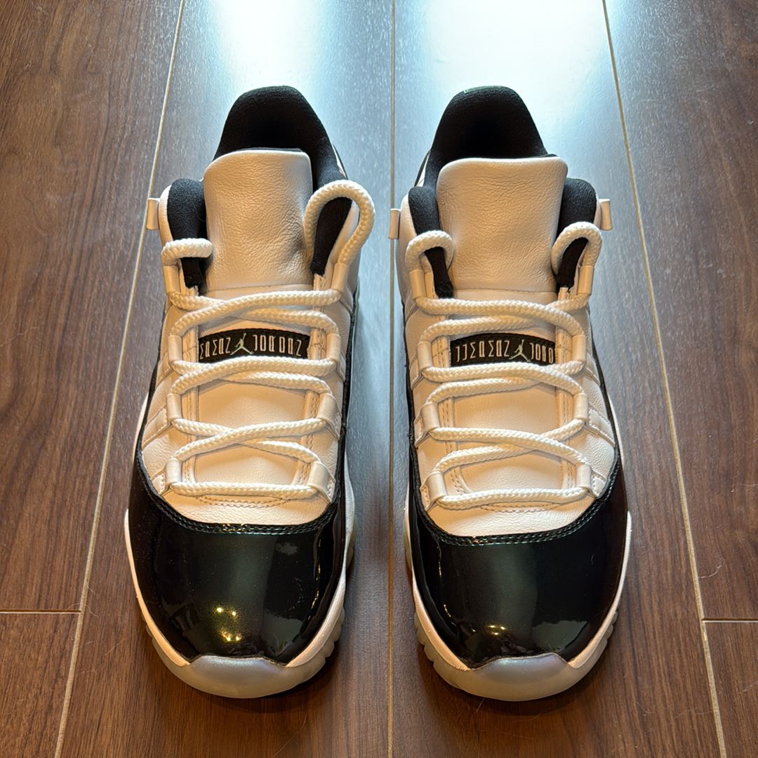 NIKE AIR JORDAN 11 LOW EASTER