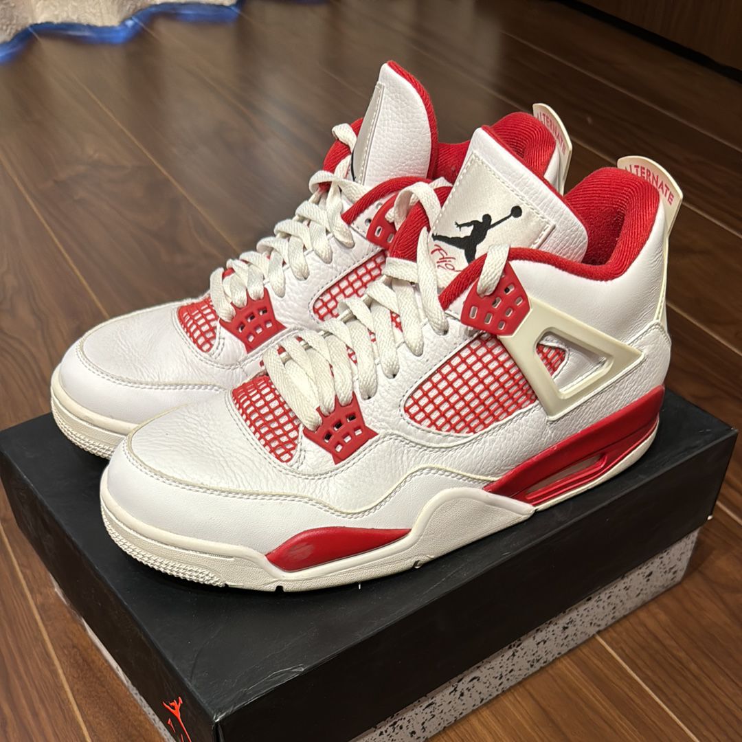 Nike Air Jordan 4 Retro "Alternate 89"