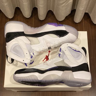 Nike Jordan Brand Jumpman Two Trey "White/Dark Concord Black"