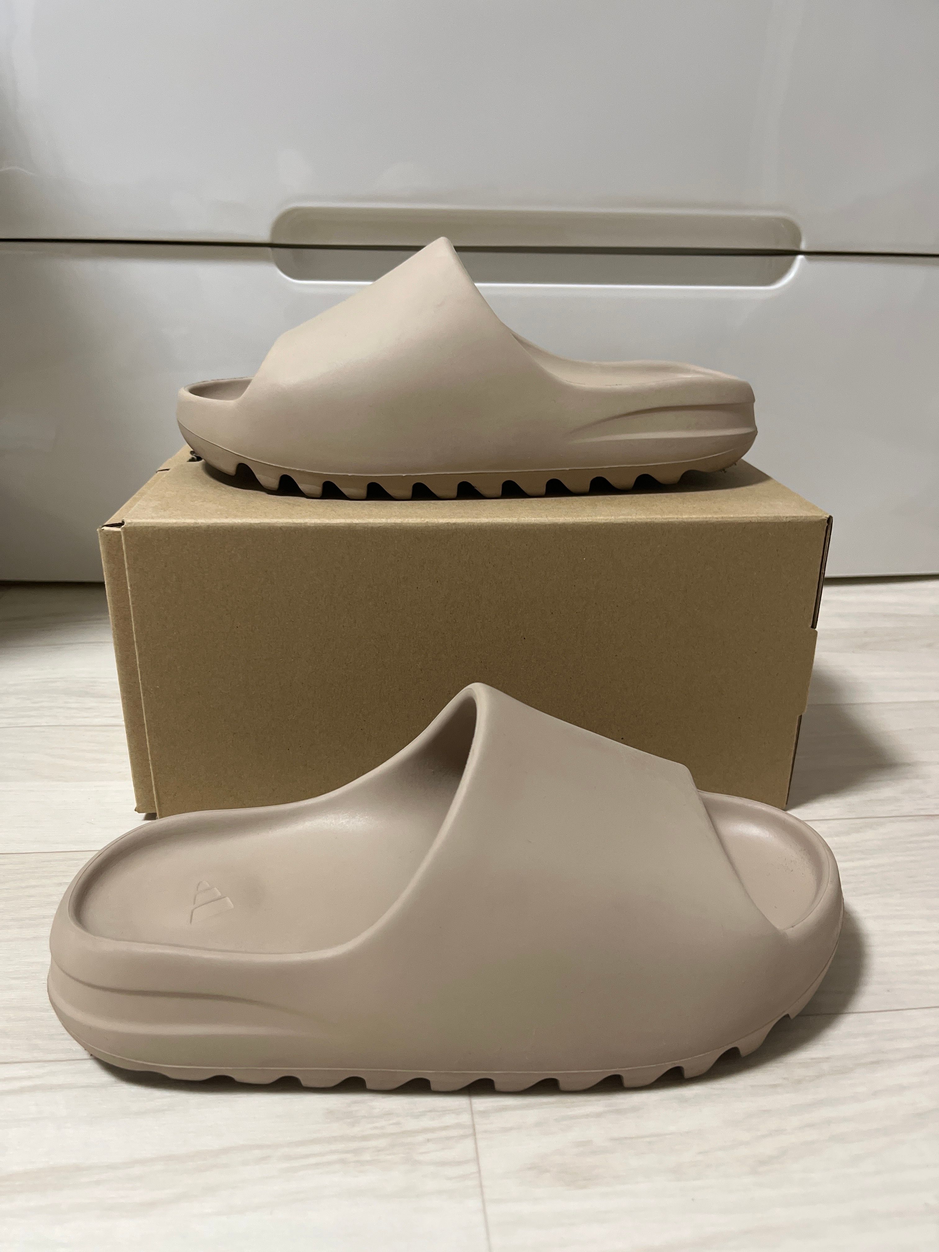 adidas YEEZY Slide "Pure" (GZ5554)