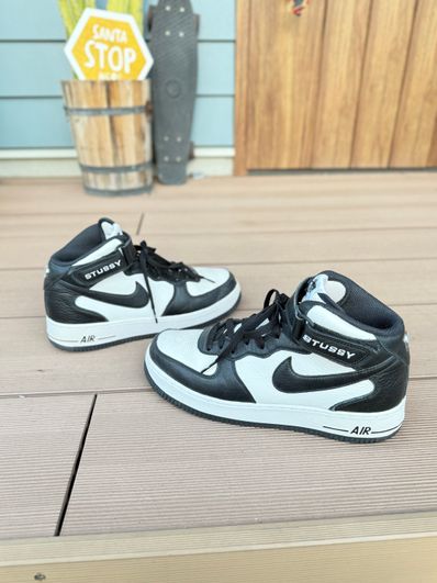 Stussy × Nike Air Force 1 Mid "Black and Light Bone"