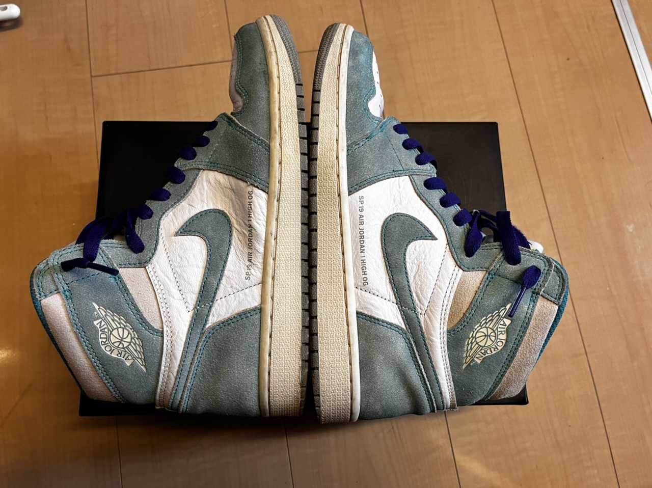 Nike Air Jordan 1 Retro High OG "Turbo Green"