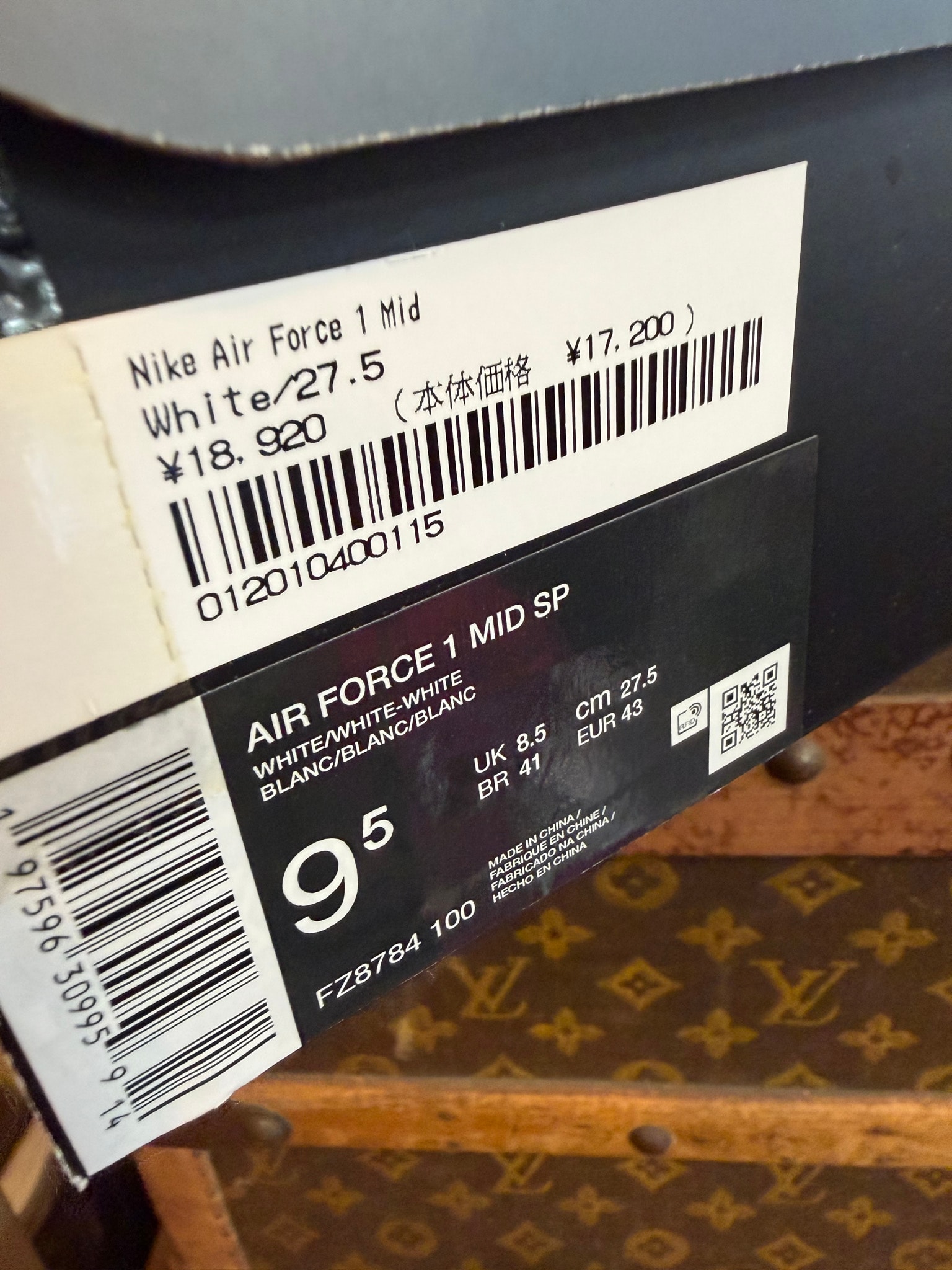 Supreme × Nike Air Force 1 Mid "White" FW24