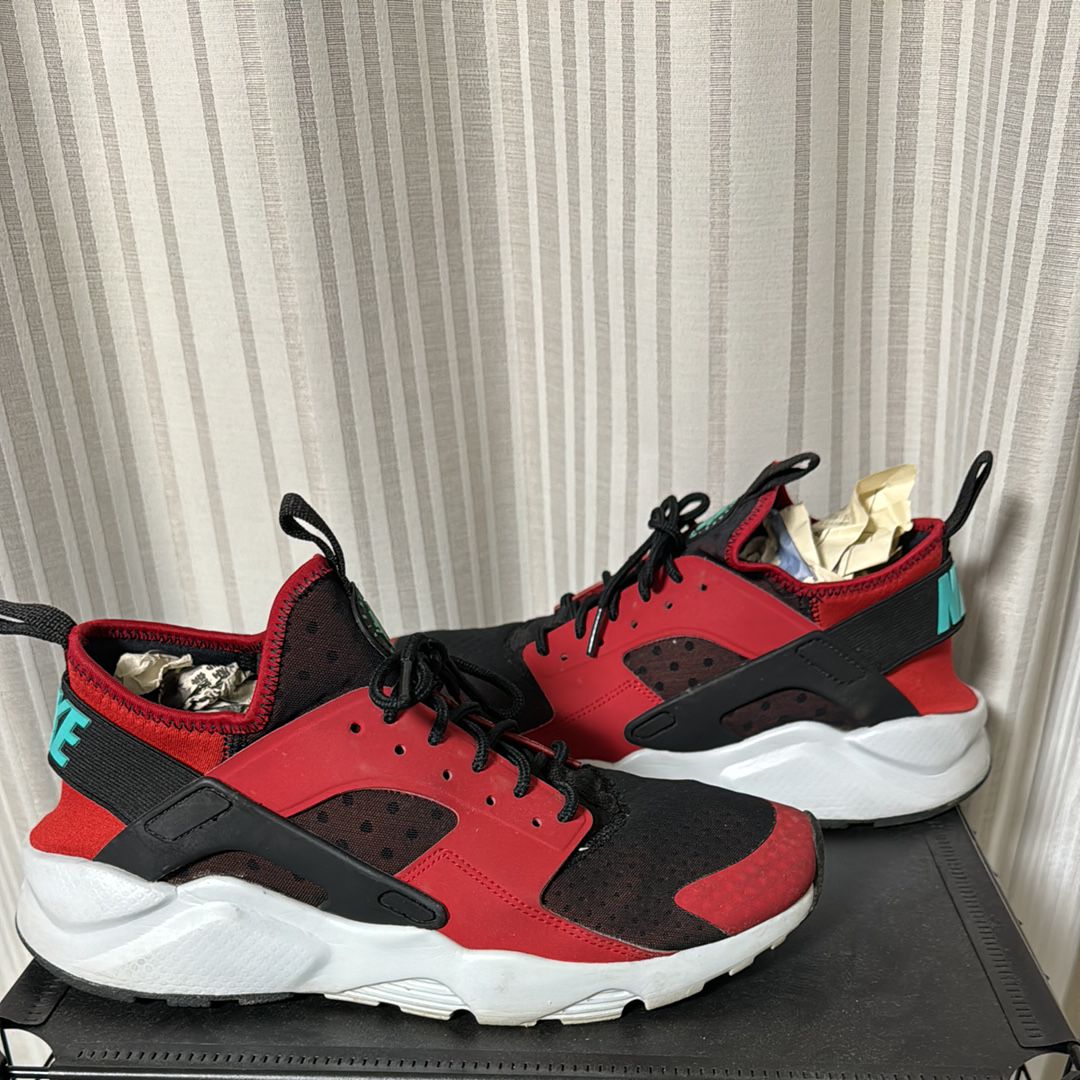 Nike Air Huarache Run "Habanero Red"