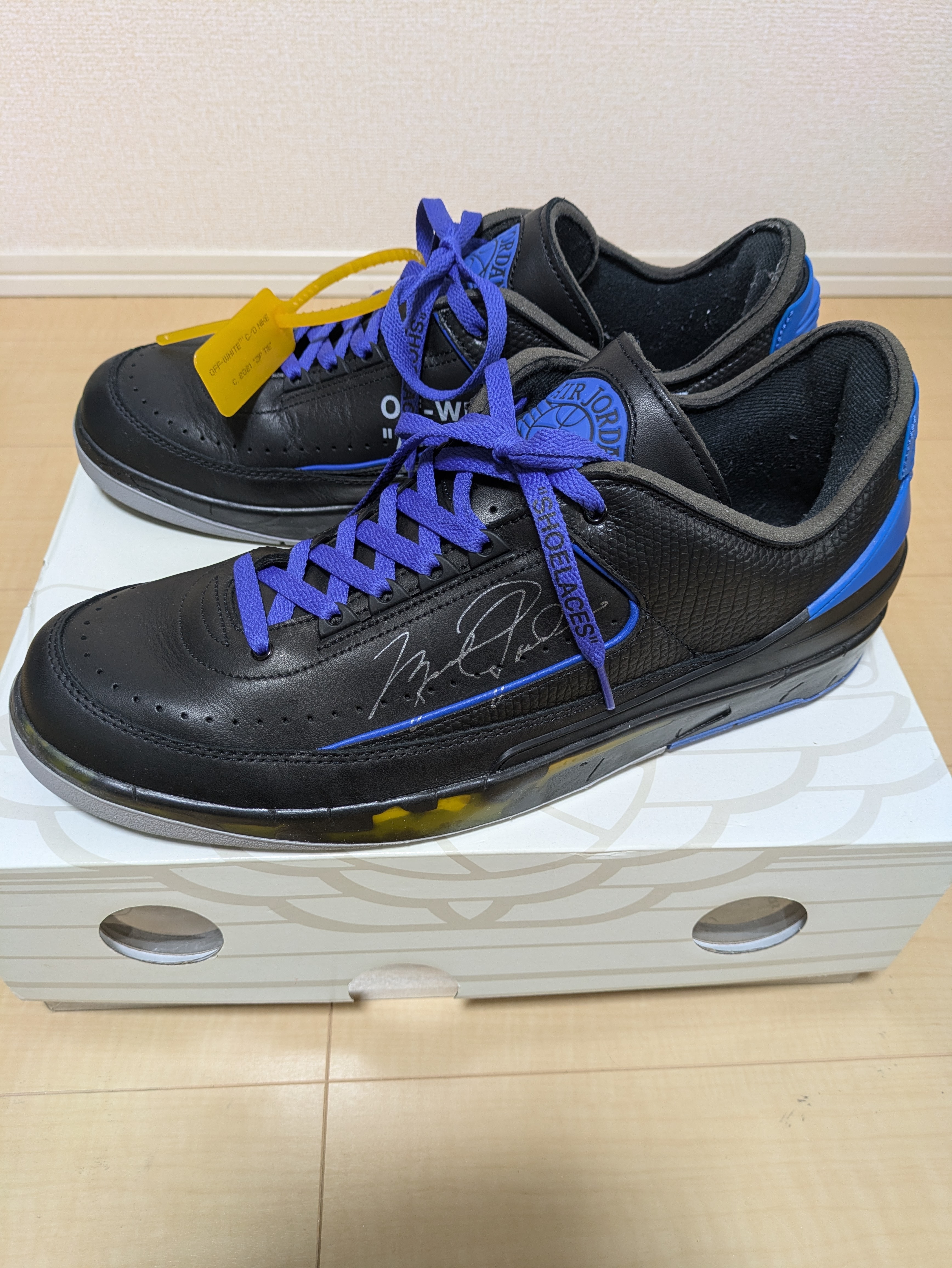Off-White × Nike Air Jordan 2 Low "Black and Varsity Royal"
