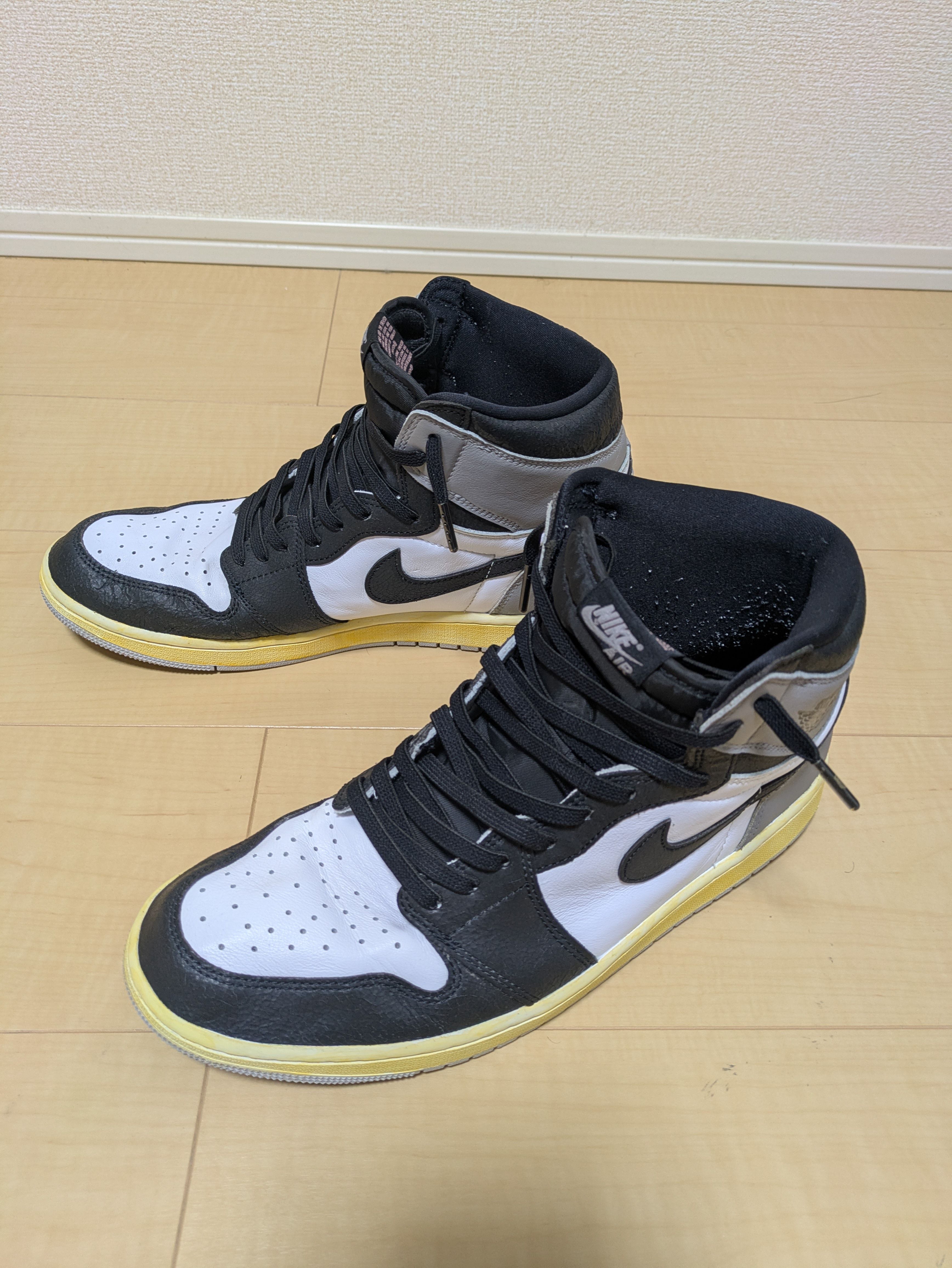 Nike Air Jordan 1 High OG "Bleached Coral"