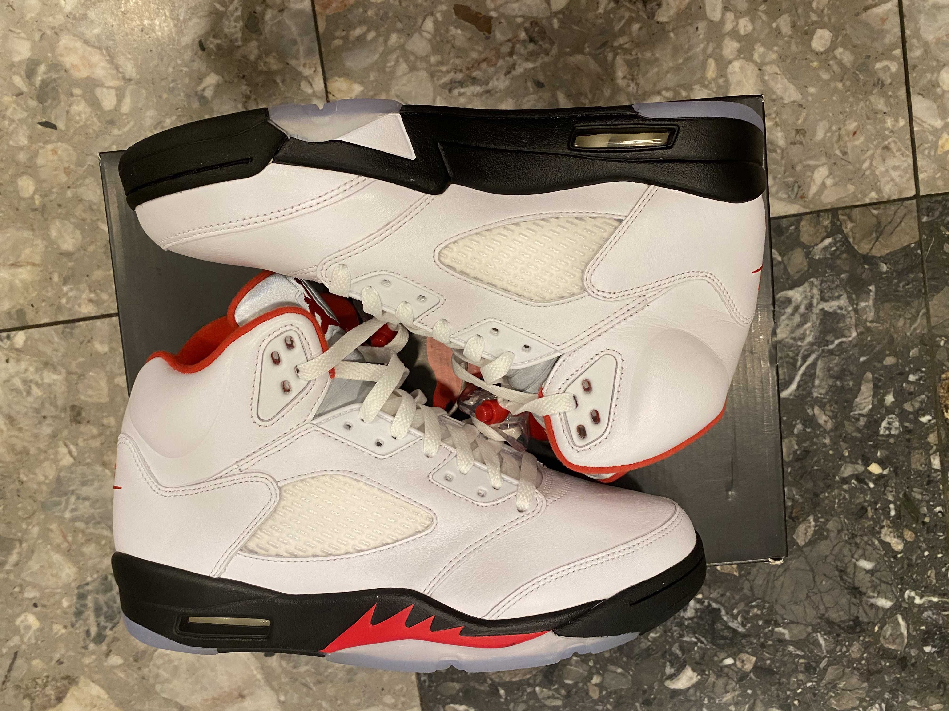 Nike Air Jordan 5 Retro "Fire Red" (2020)