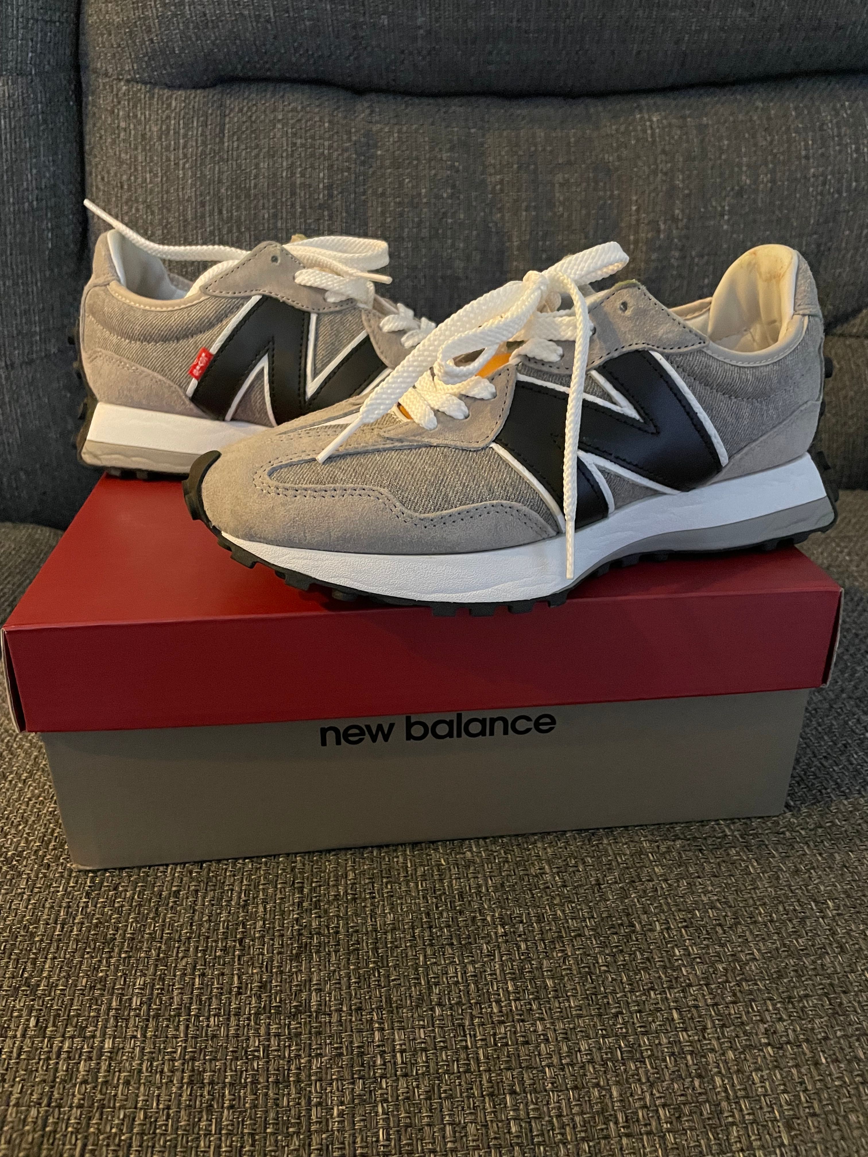 Levi's × New Balance 327 "Gray/Black"