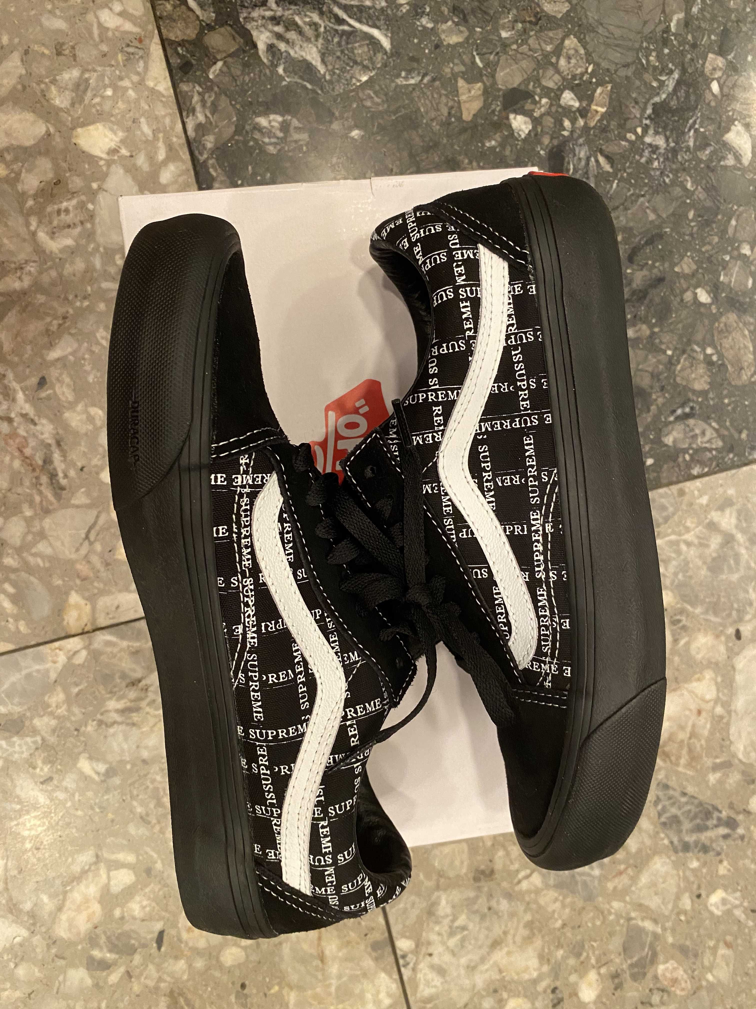 Supreme × Vans Old Skool "Black"