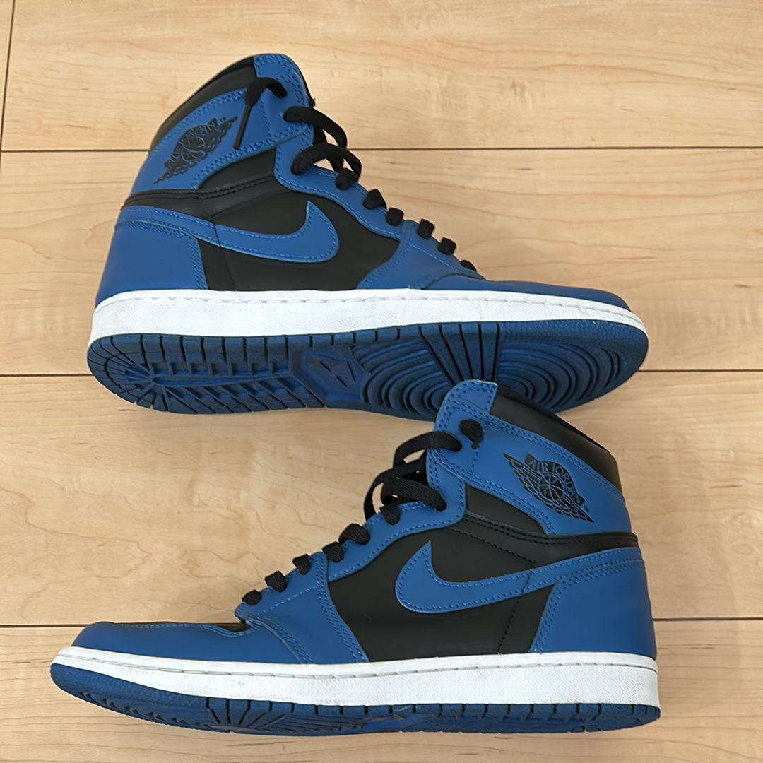 Nike Air Jordan 1 Retro High OG "Dark Marina Blue"