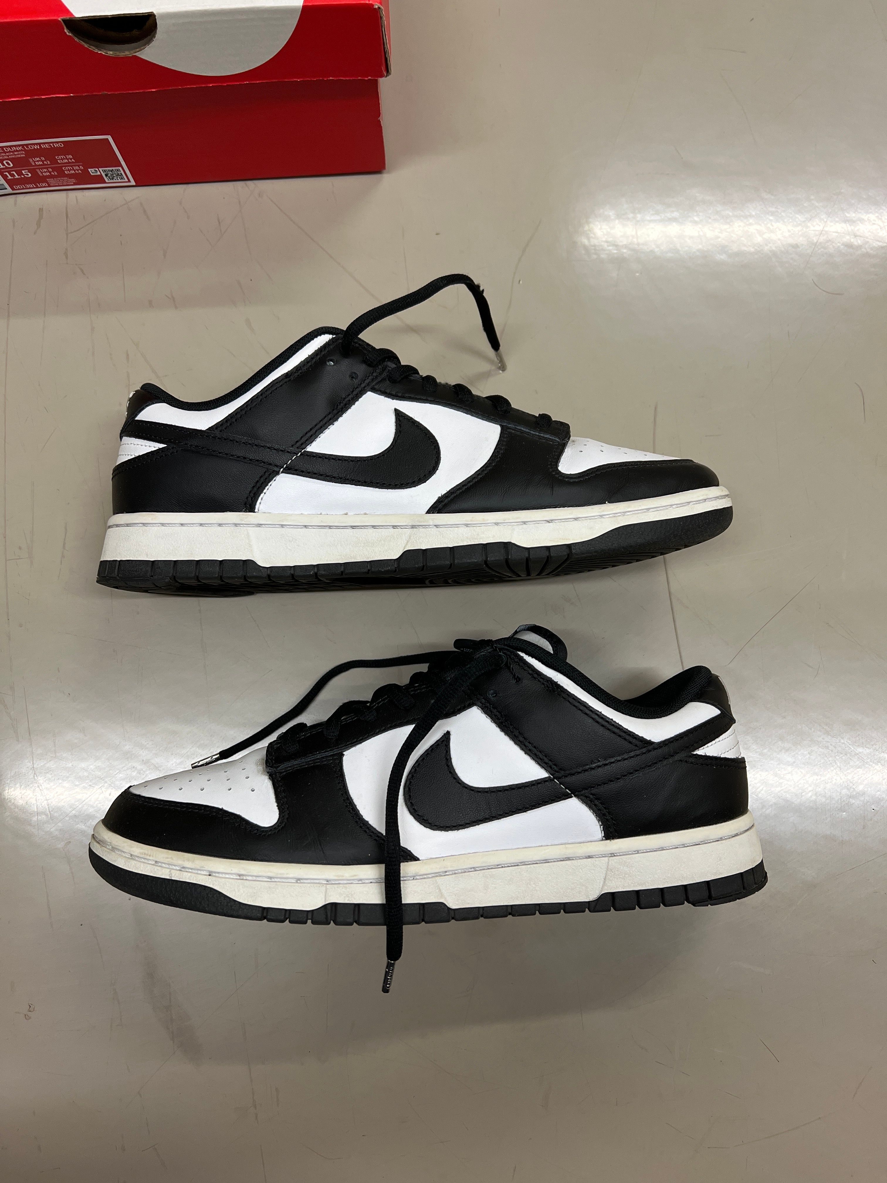 Nike Dunk Low Retro "Panda/White/Black"