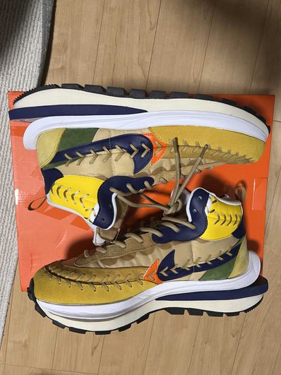 Jean-Paul Gaultier × sacai × Nike VaporWaffle "Sesame/Multi Color"