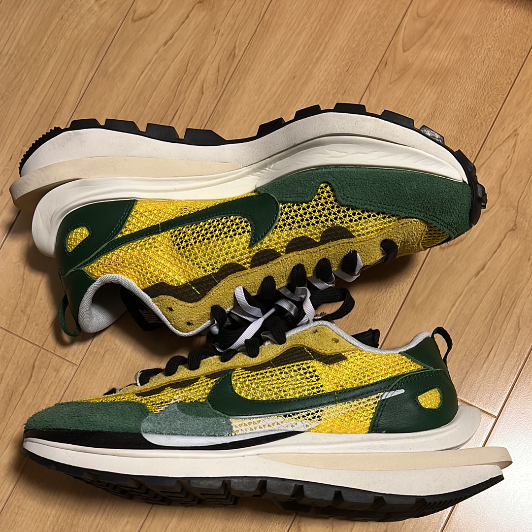 sacai × Nike Vapor Waffle "Tour Yellow/Stadium Green-Sail"