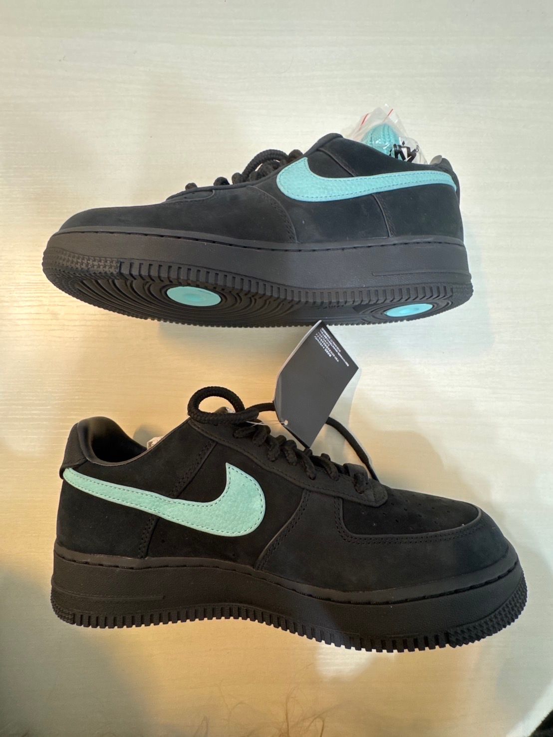 Tiffany & Co. × Nike Air Force 1 Low "1837"