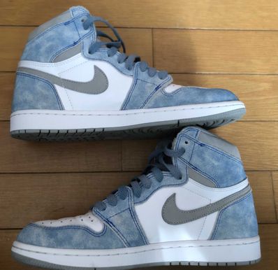 Nike Air Jordan 1 High OG "Hyper Royal"