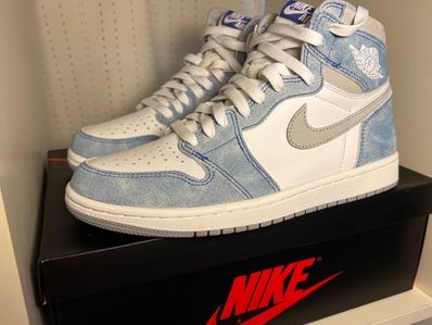 Nike Air Jordan 1 High OG "Hyper Royal"