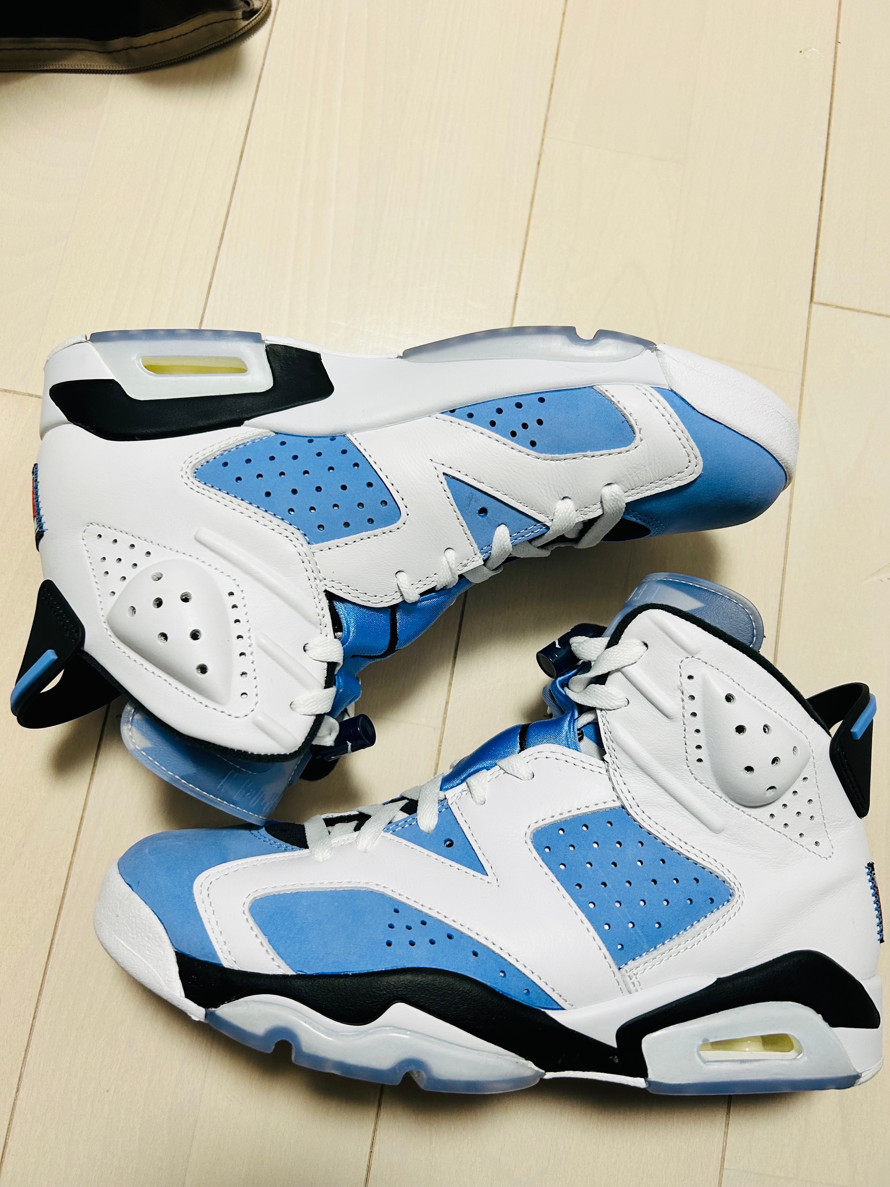 Nike Air Jordan 6 "UNC"