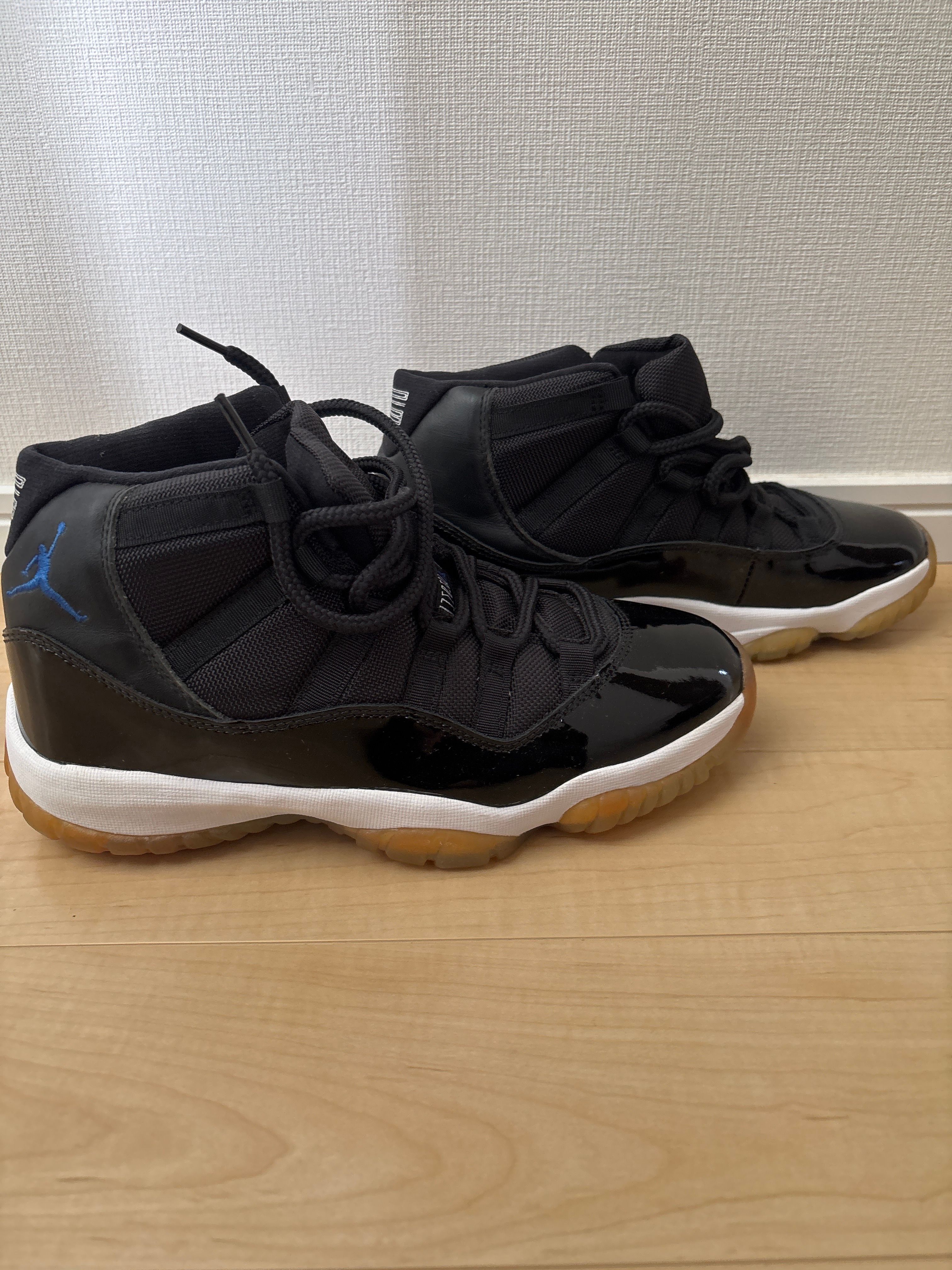 NIKE AIR JORDAN 11 RETRO SPACE JAM (2000)