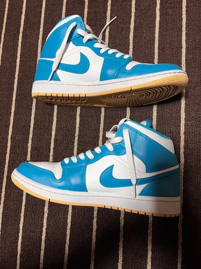 Nike Air Jordan 1 Mid "Aquatone"