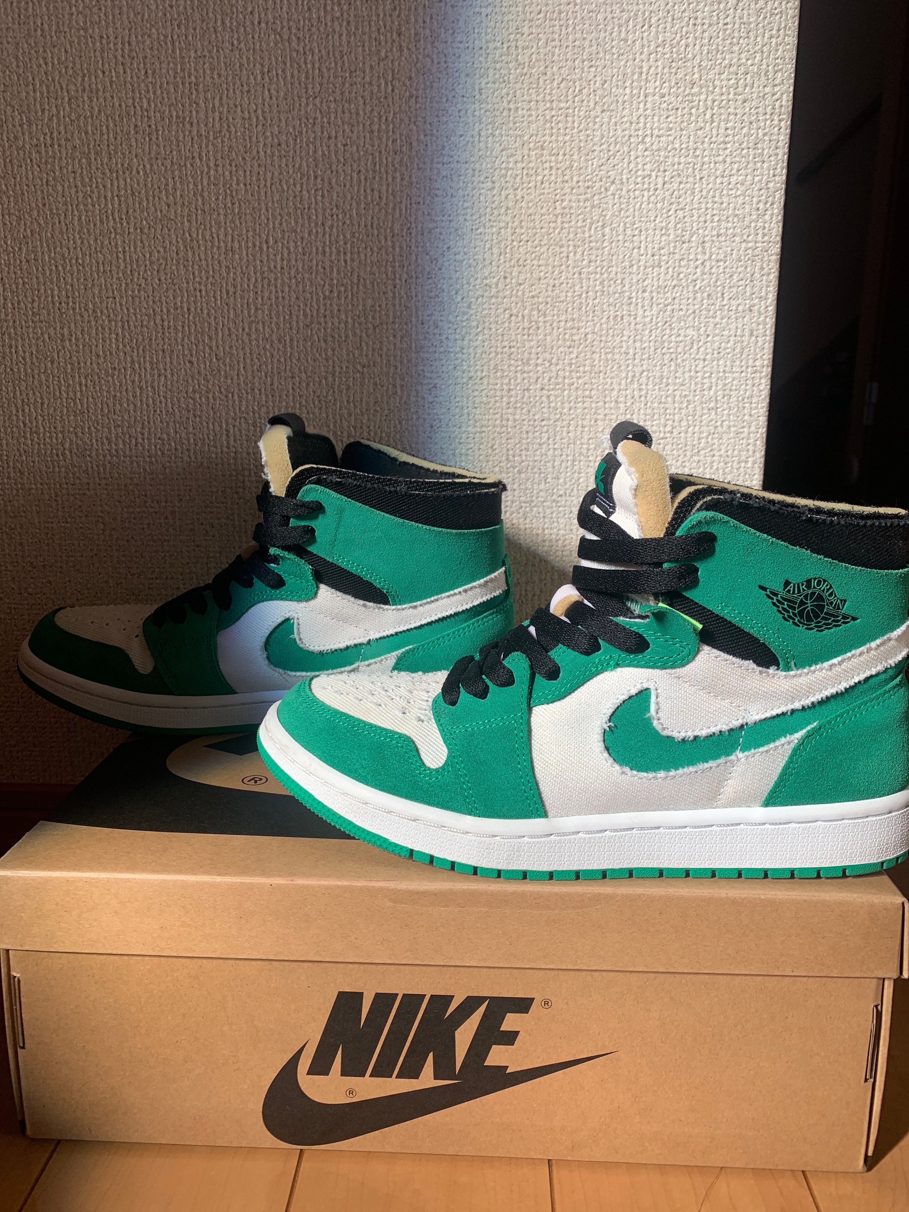 Nike Air Jordan 1 High Zoom Air Comfort "Lucky Bull"