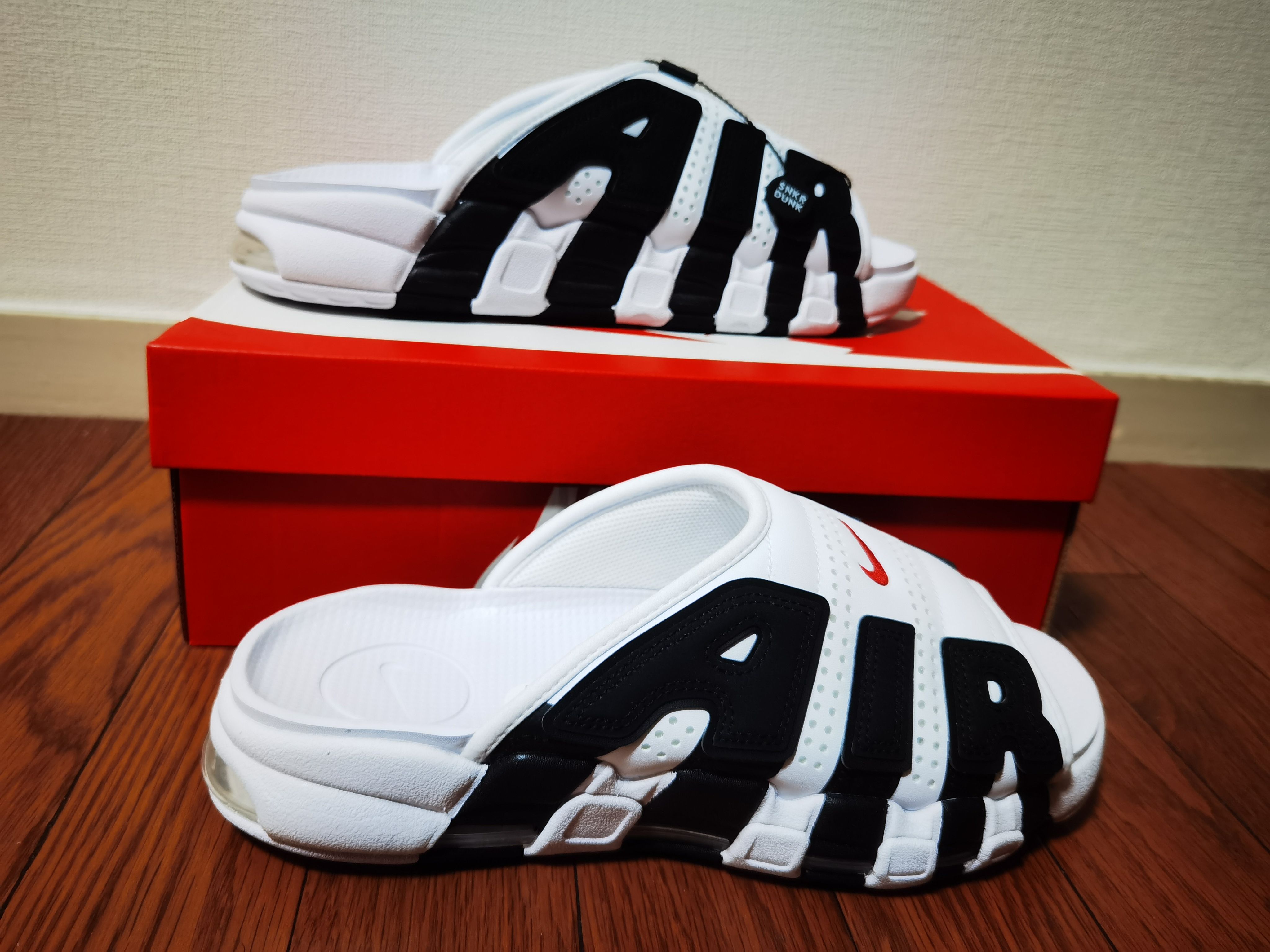 Nike Air More Uptempo Slide "White and Black"