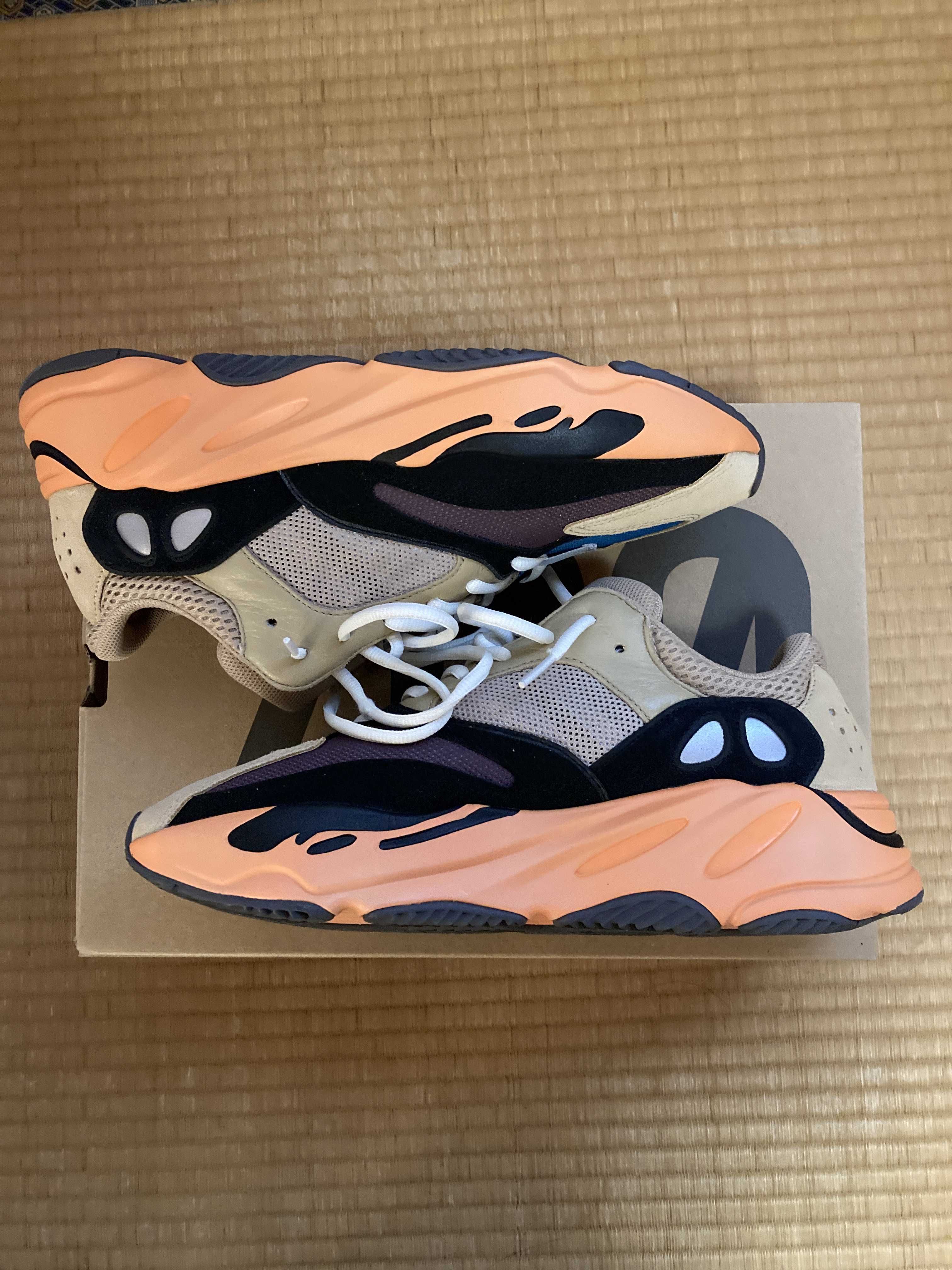adidas YEEZY Boost 700 "Enflame Amber"