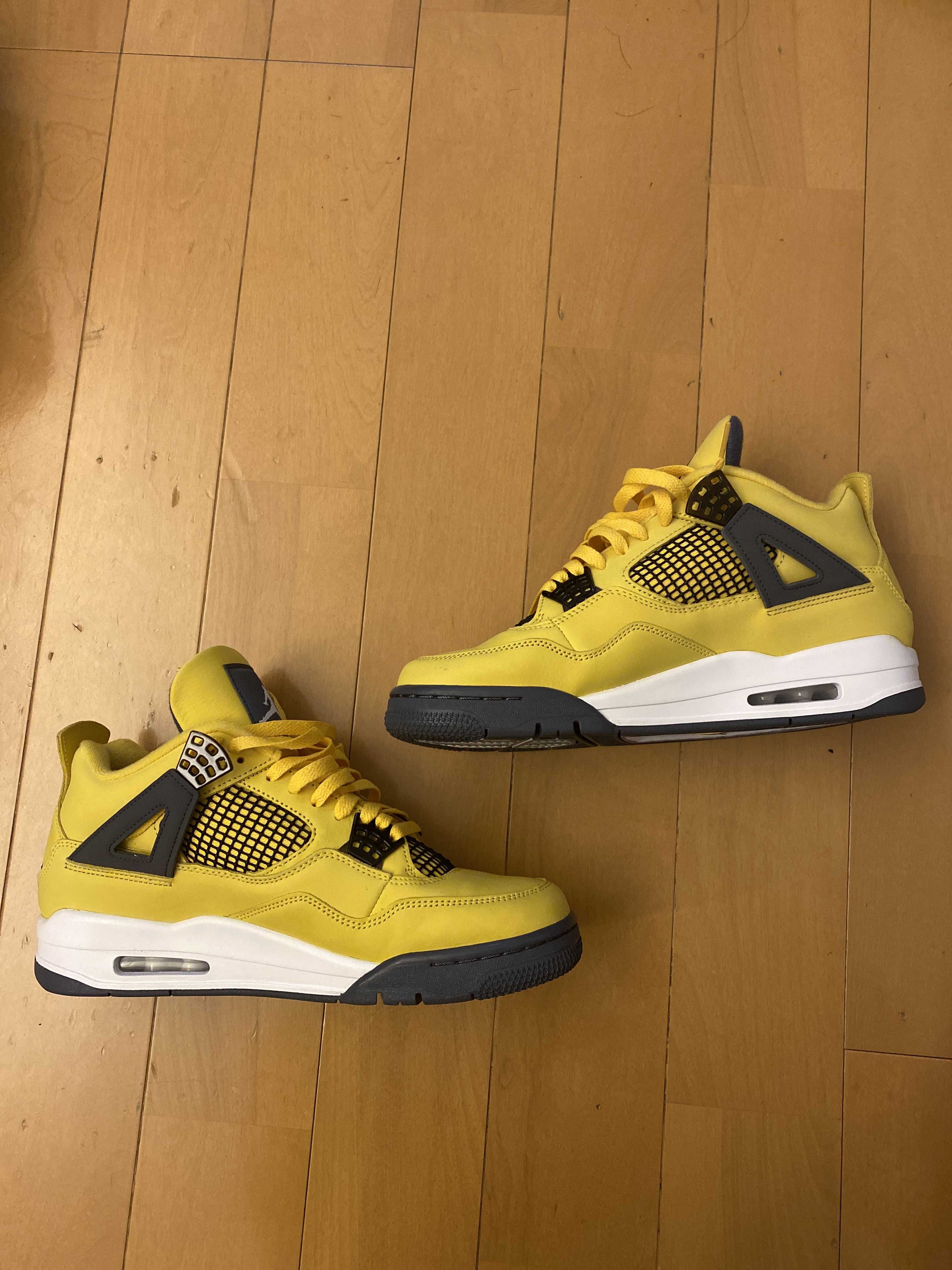Nike Air Jordan 4 "Tour Yellow"