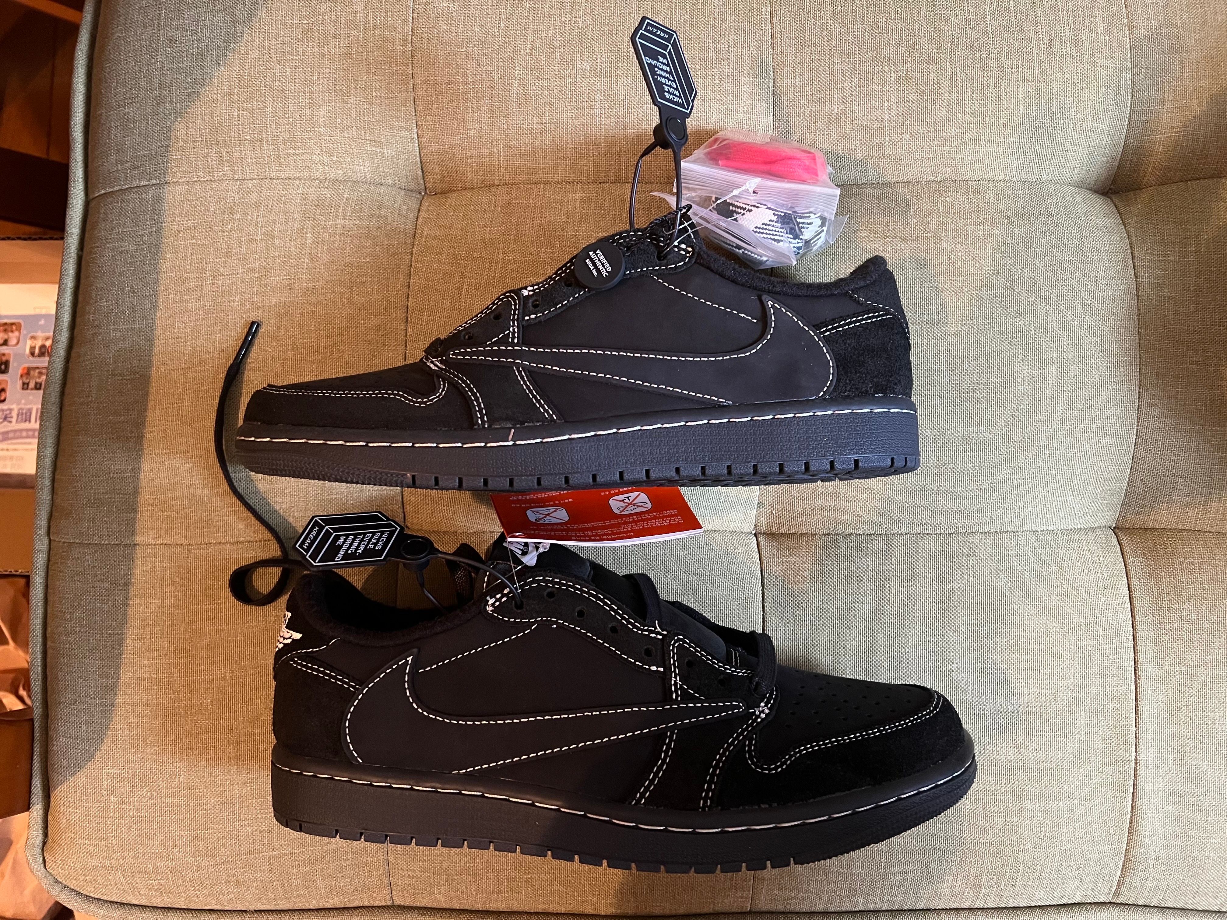 Travis Scott × Nike Air Jordan 1 Low OG SP "Black Phantom"