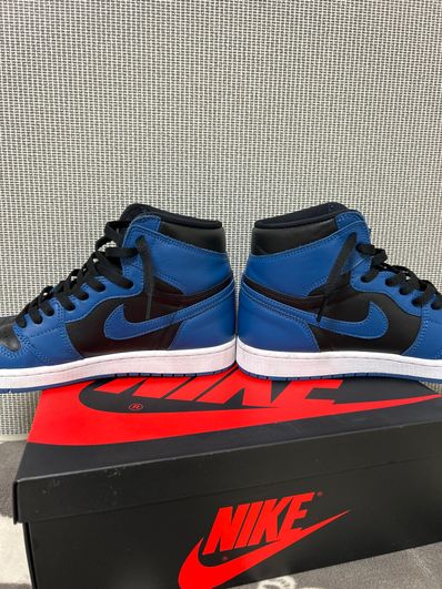Nike Air Jordan 1 Retro High OG "Dark Marina Blue"