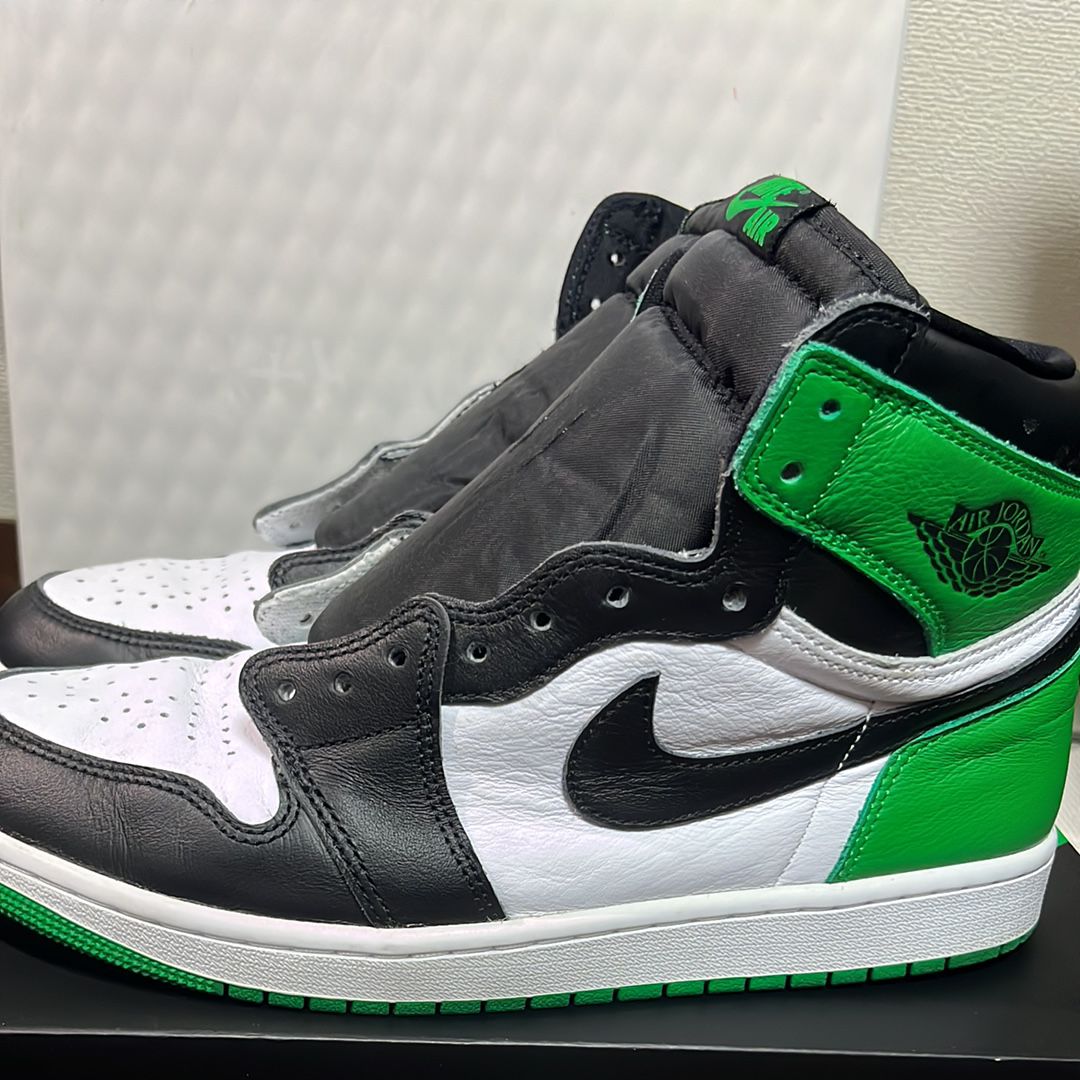 Nike Air Jordan 1 Retro High OG "Celtics/Black and Lucky Green" (2023)