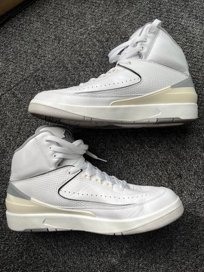 Nike Air Jordan 2 "White and Cement Grey"