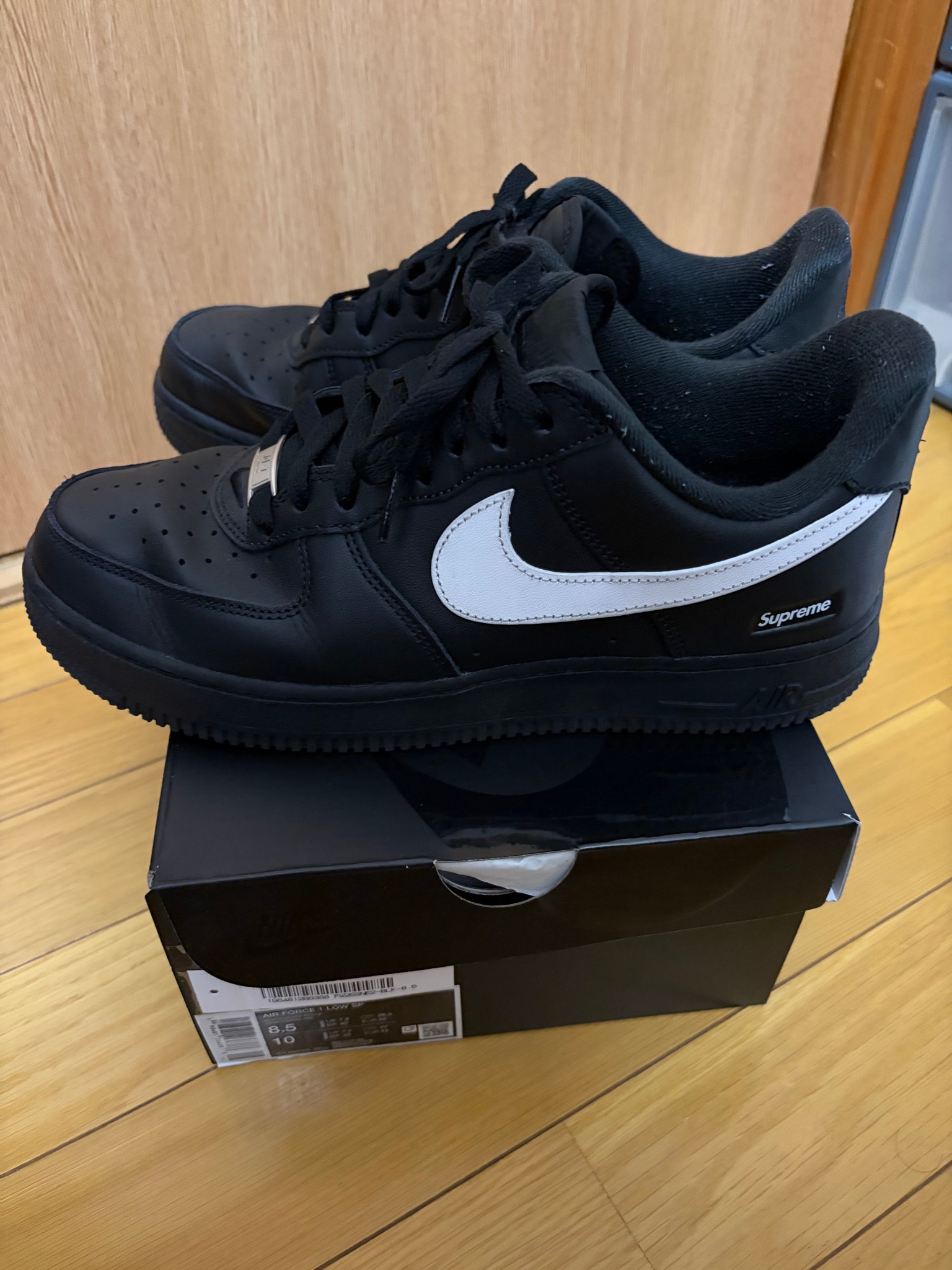 Supreme × Nike Air Force 1 Low "Black/White"