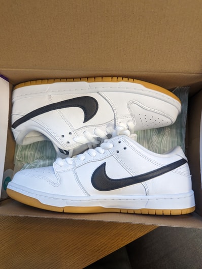 Nike SB Dunk Low Pro "White/Black-White-Gum Light Brown"