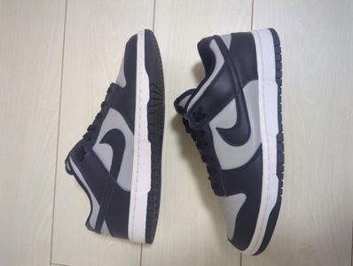 Nike Dunk Low "Championship Grey"