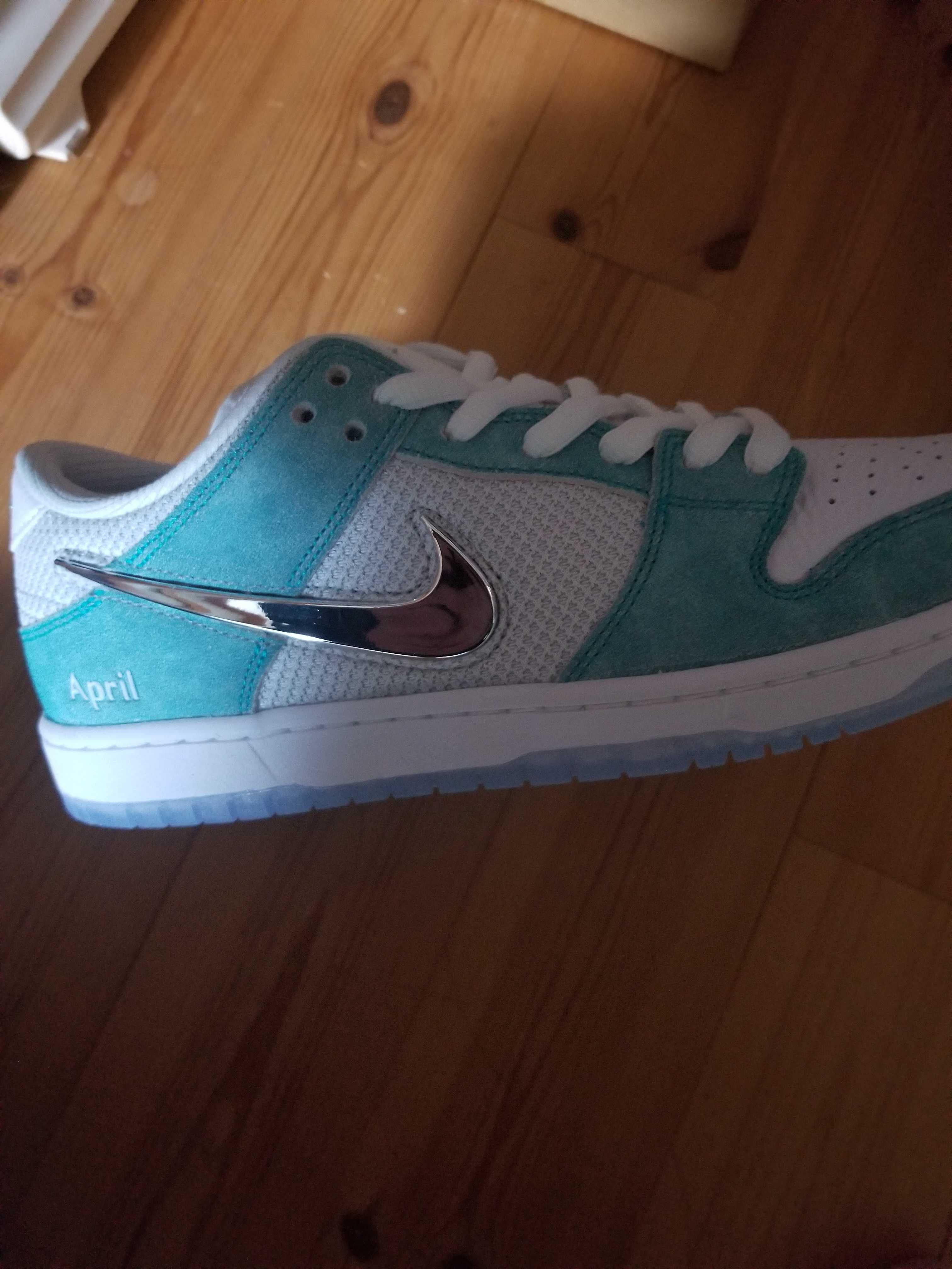 APRIL SKATEBOARDS × Nike SB Dunk Low Pro QS "White and Multi-Color"