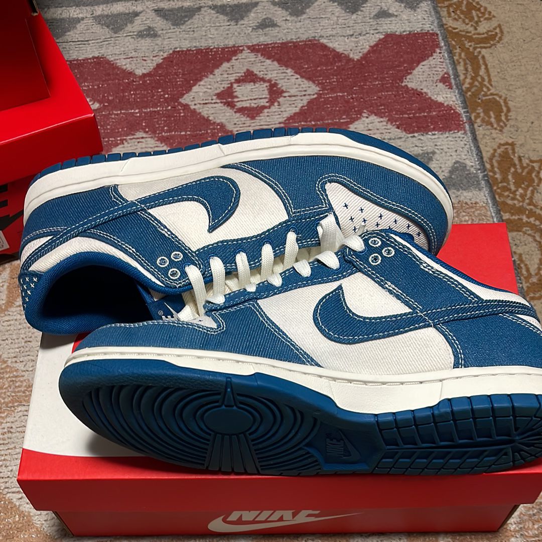 Nike Dunk Low SE "Industrial Blue"