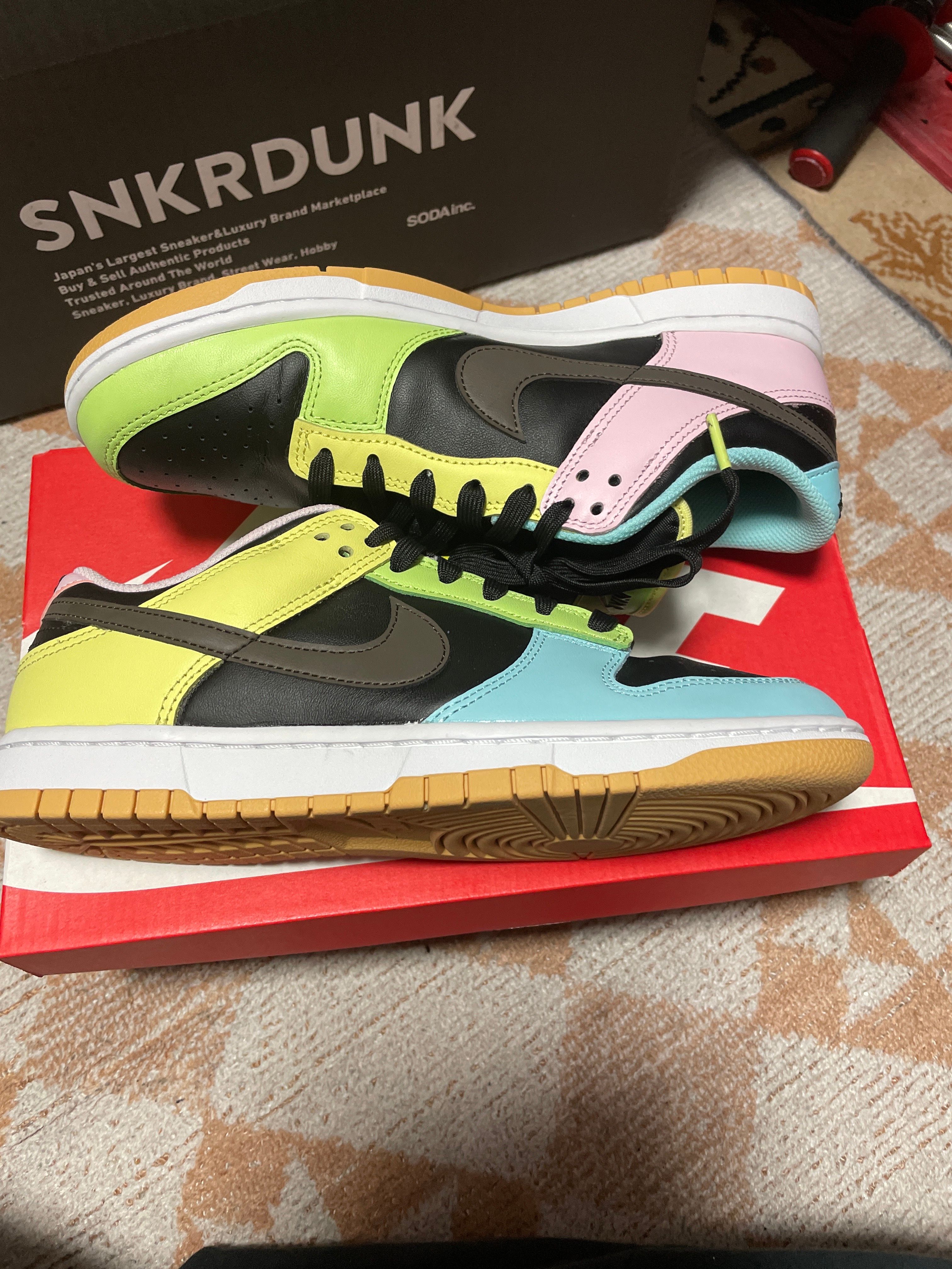 Nike Dunk Low SE "Free.99"