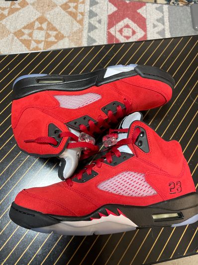 Nike Air Jordan 5 "Toro Bravo"