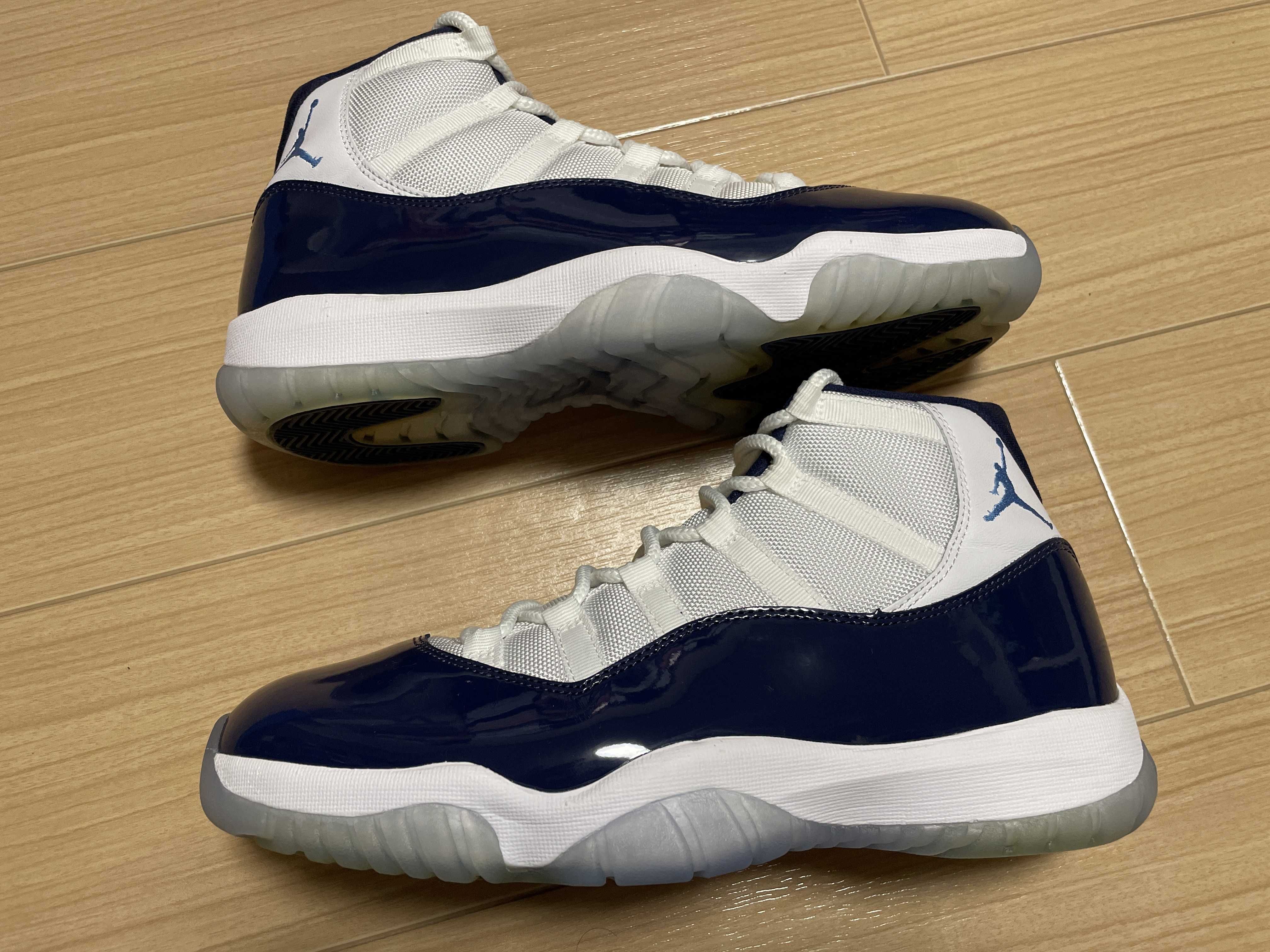 Nike Air Jordan 11 Retro "UNC Win Like 82"