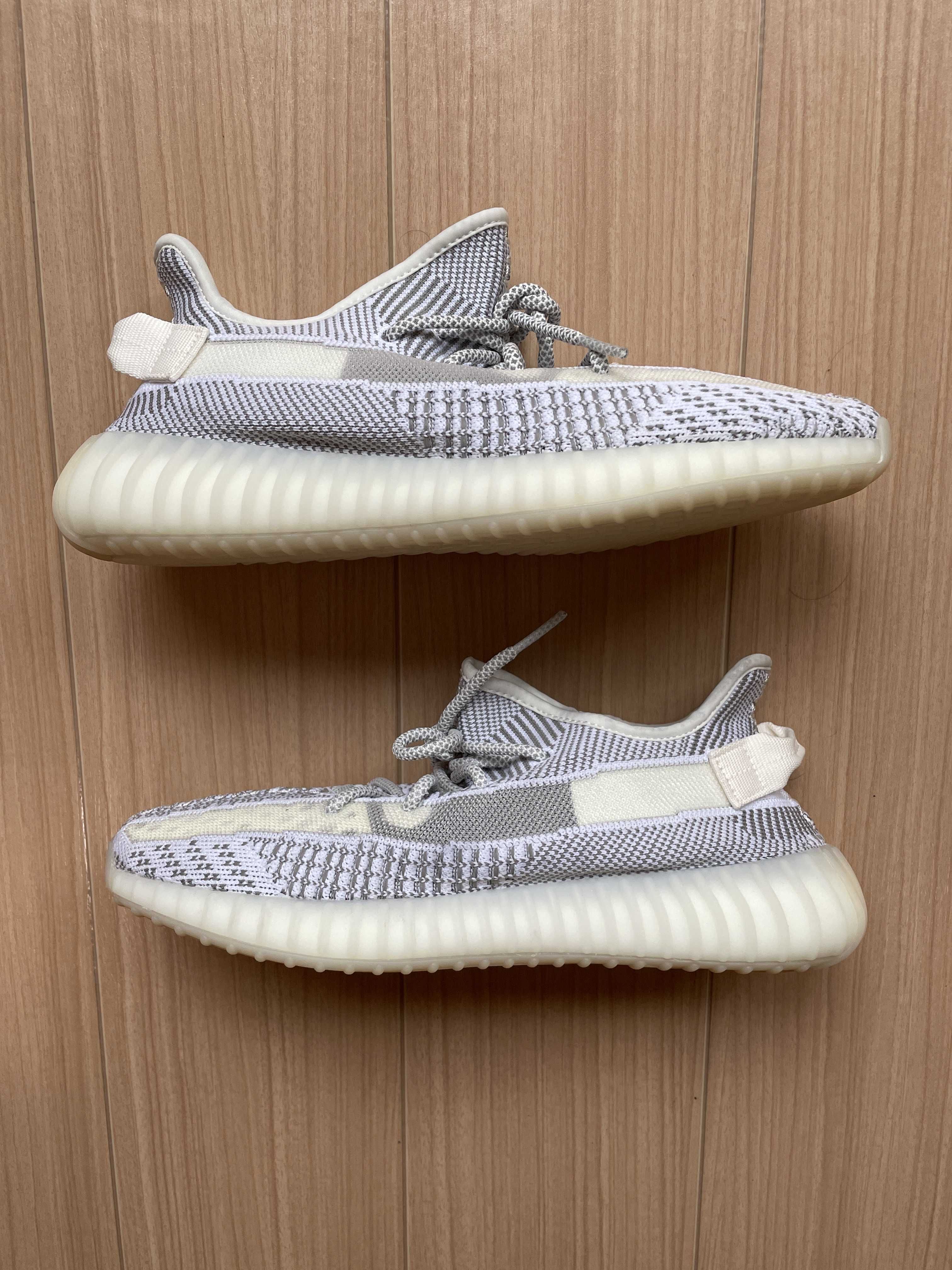 adidas YEEZY Boost 350V2 "Static"