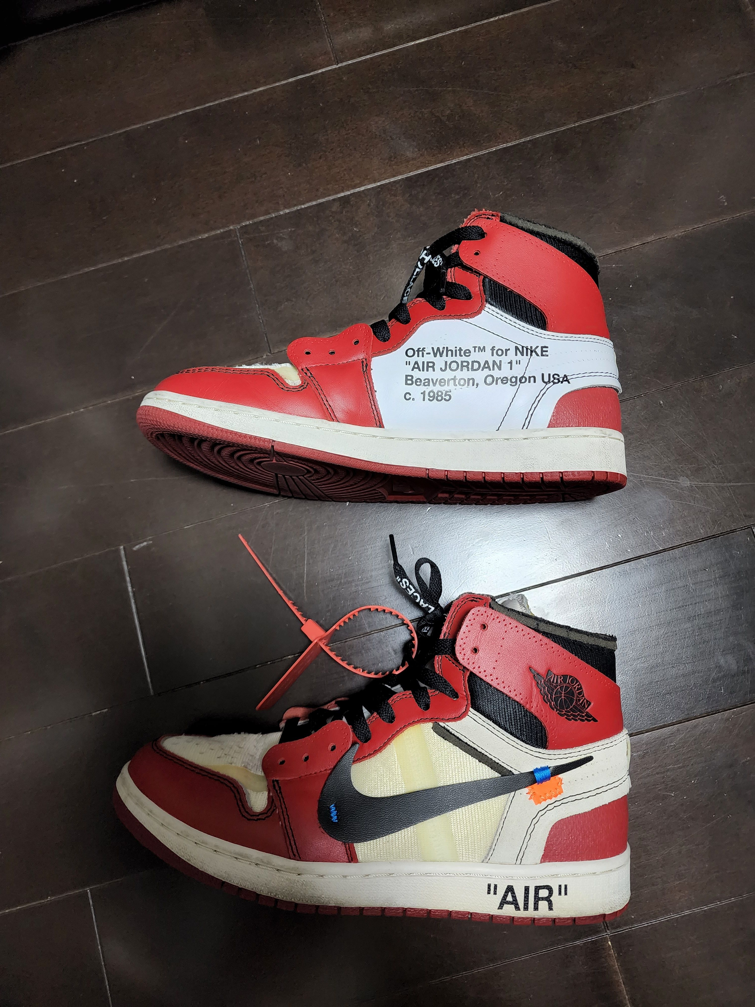 Off-White × Nike Air Jordan 1 Retro High The Ten "Chicago"