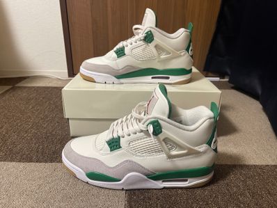 Nike SB × Air Jordan 4 Retro SP "Pine Green"