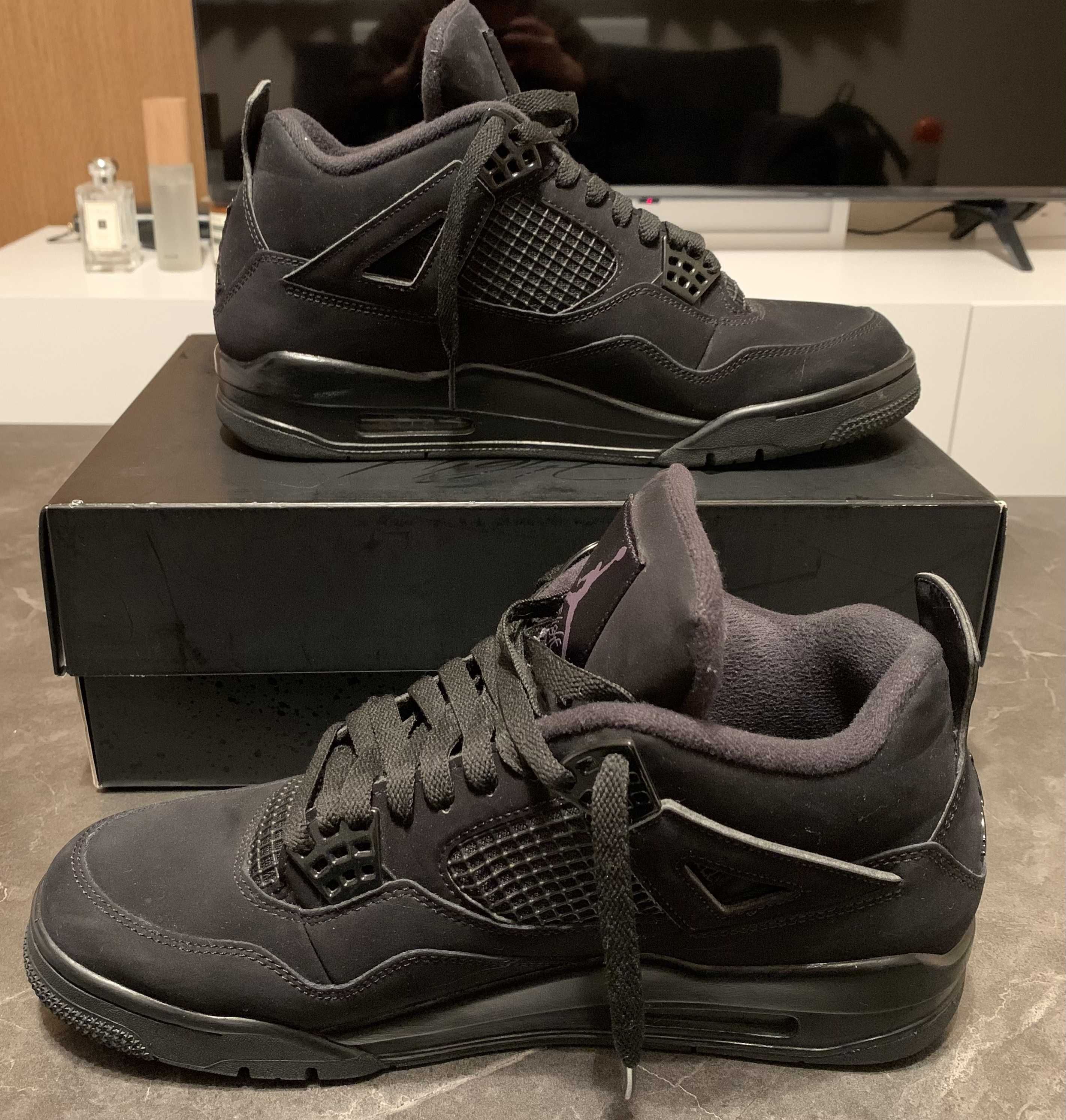 Nike Air Jordan 4 "Black Cat"